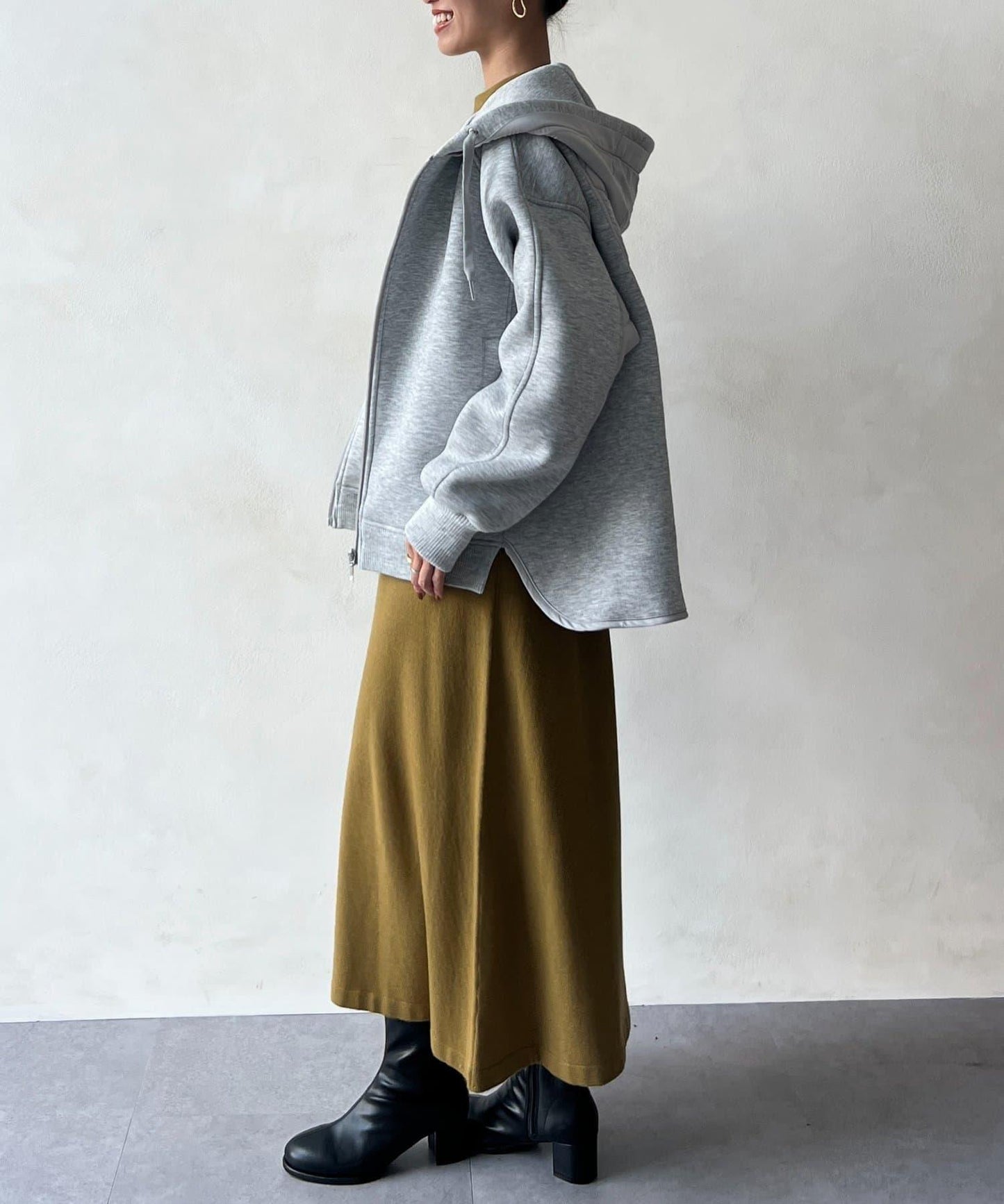 現代風格拼接棉服連帽夾克