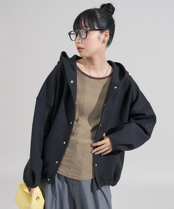 卡其色按扣連帽衛衣