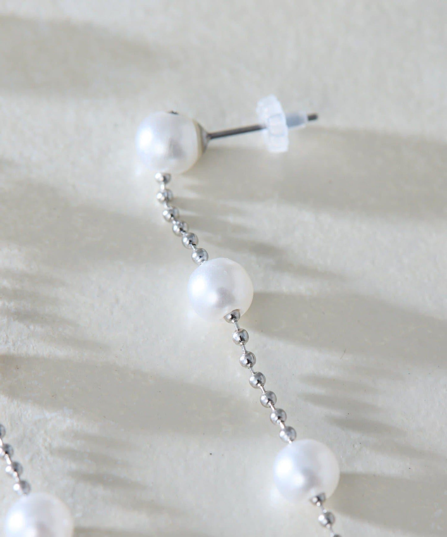 【ear PAPILLONNER】長款球形鏈珍珠耳環