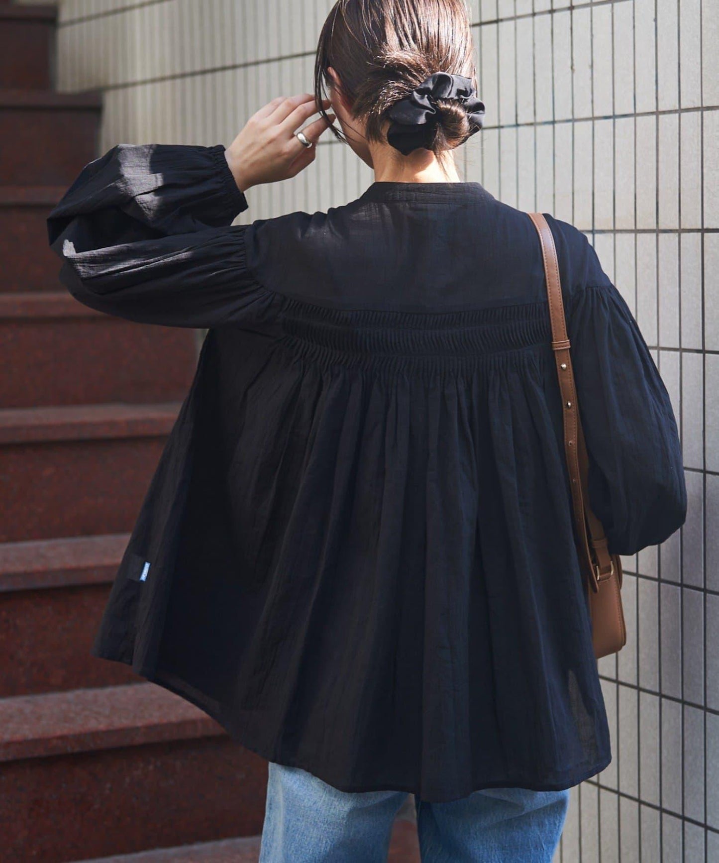 【GEVACO】褶皺裝飾襯衫
