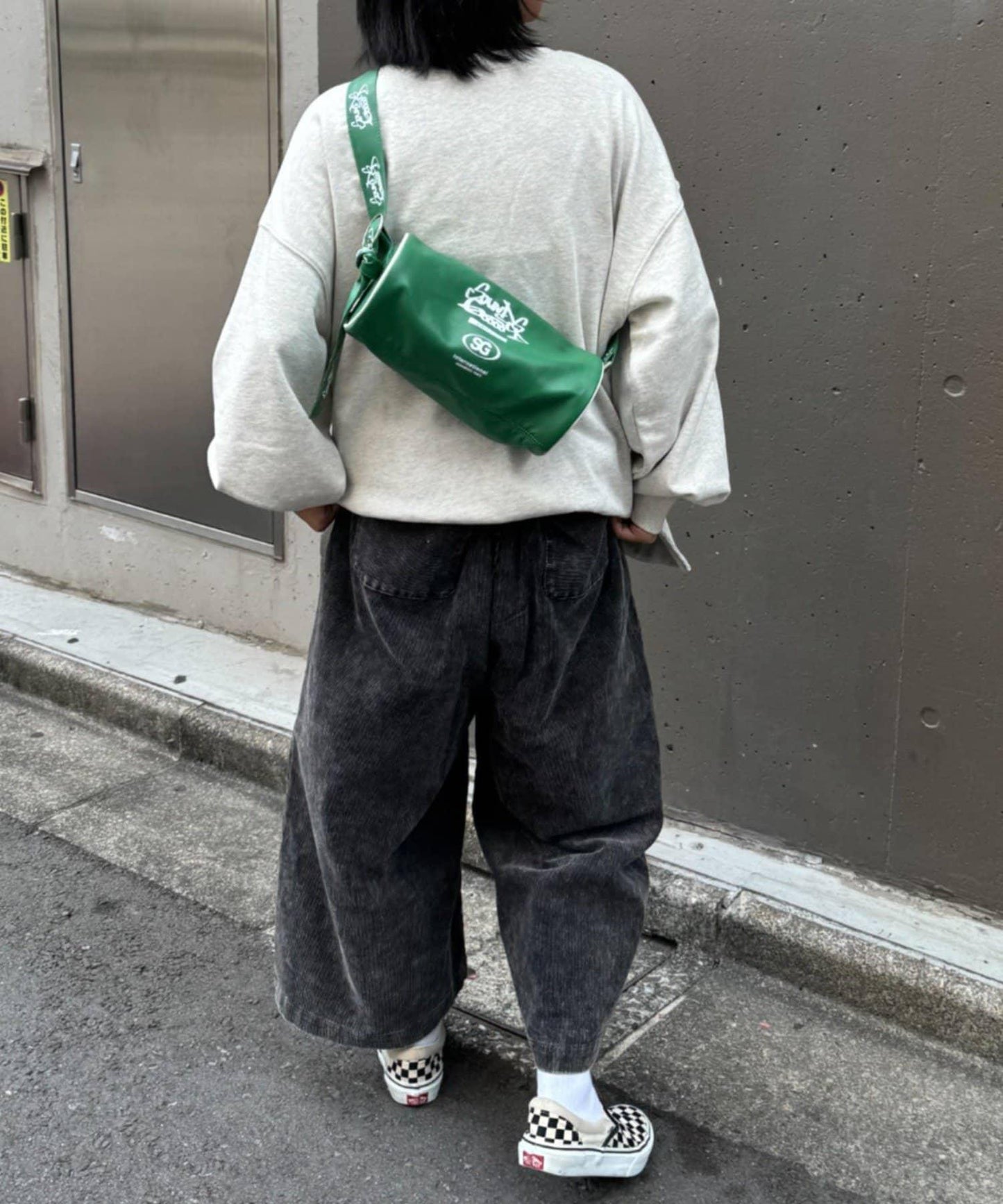 【SOUNDS GOOOOD】漆皮圓筒波士頓包