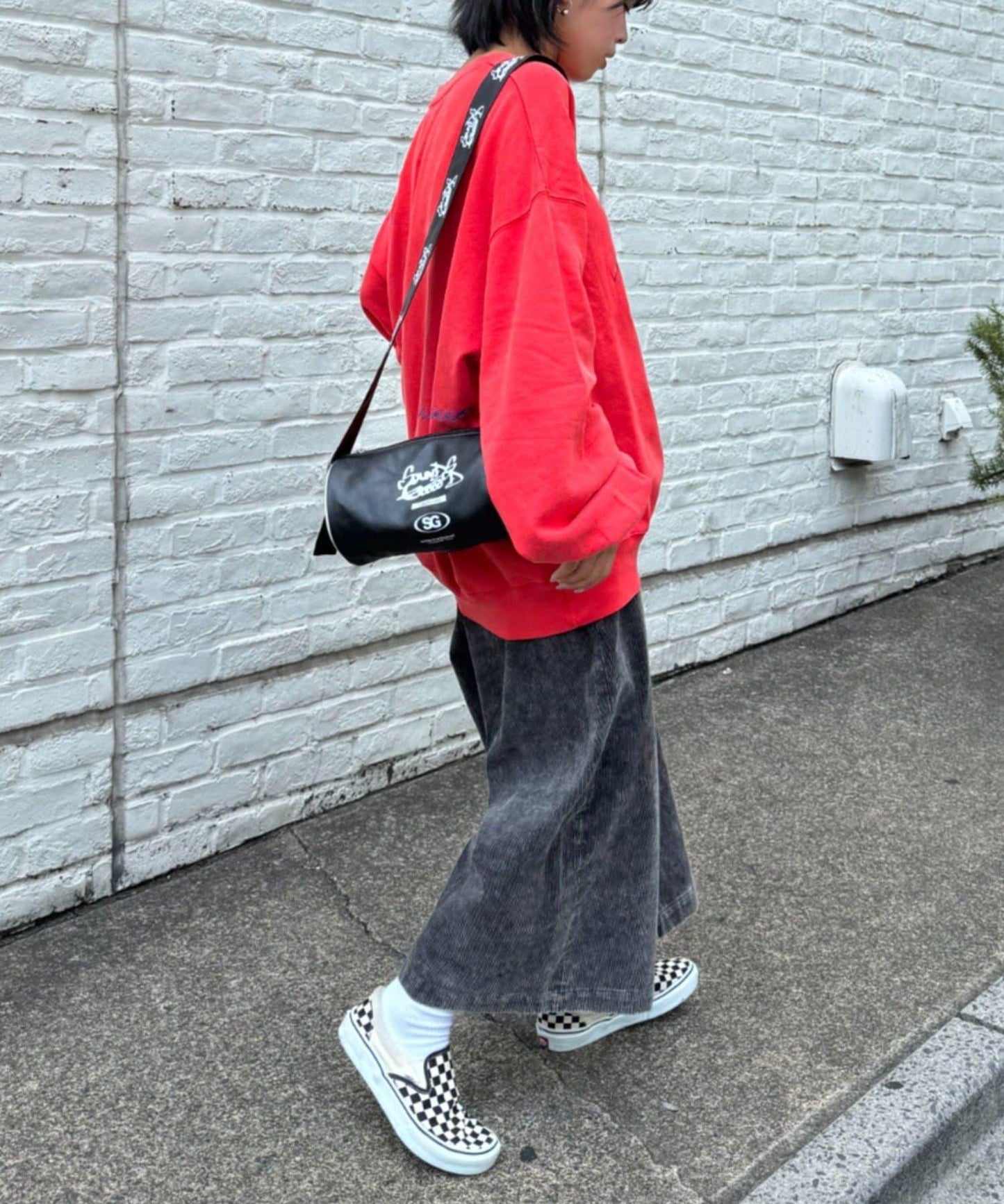 製品染色燈芯絨腰帶短款滑板褲