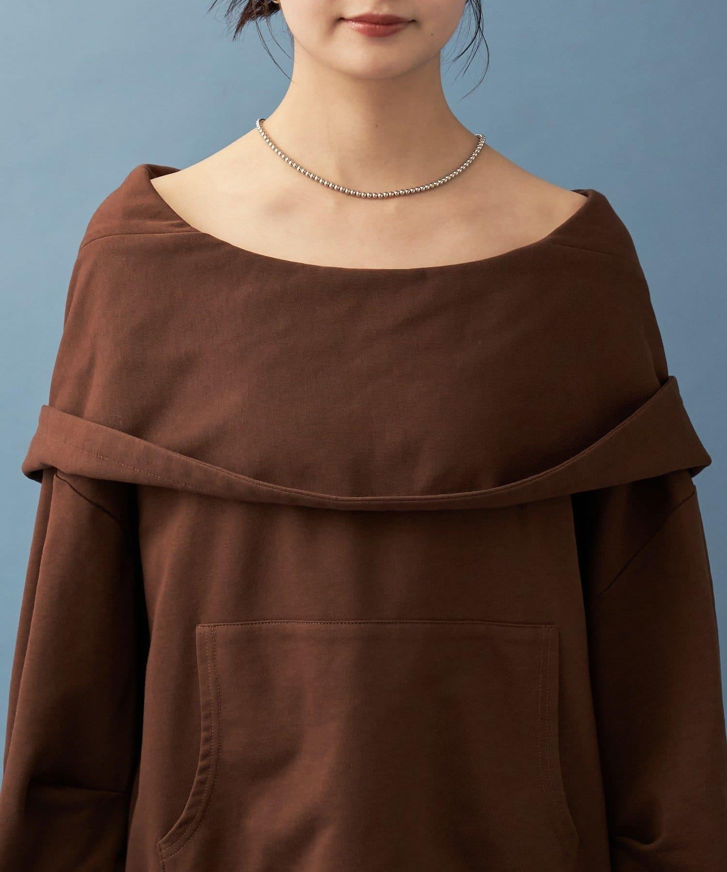 連帽一字肩衛衣