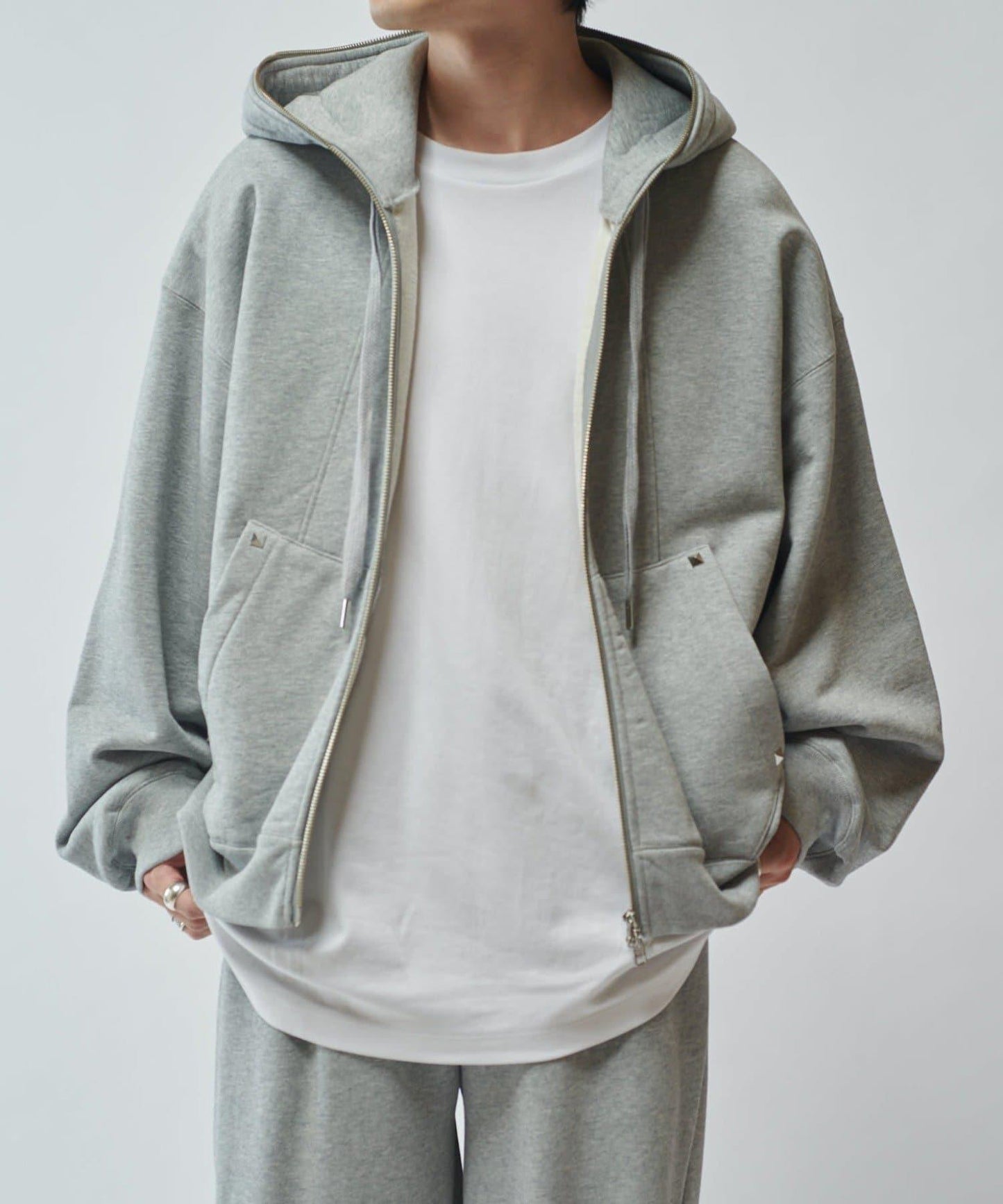 【SURJENT】 鉚釘拉鍊連帽衛衣