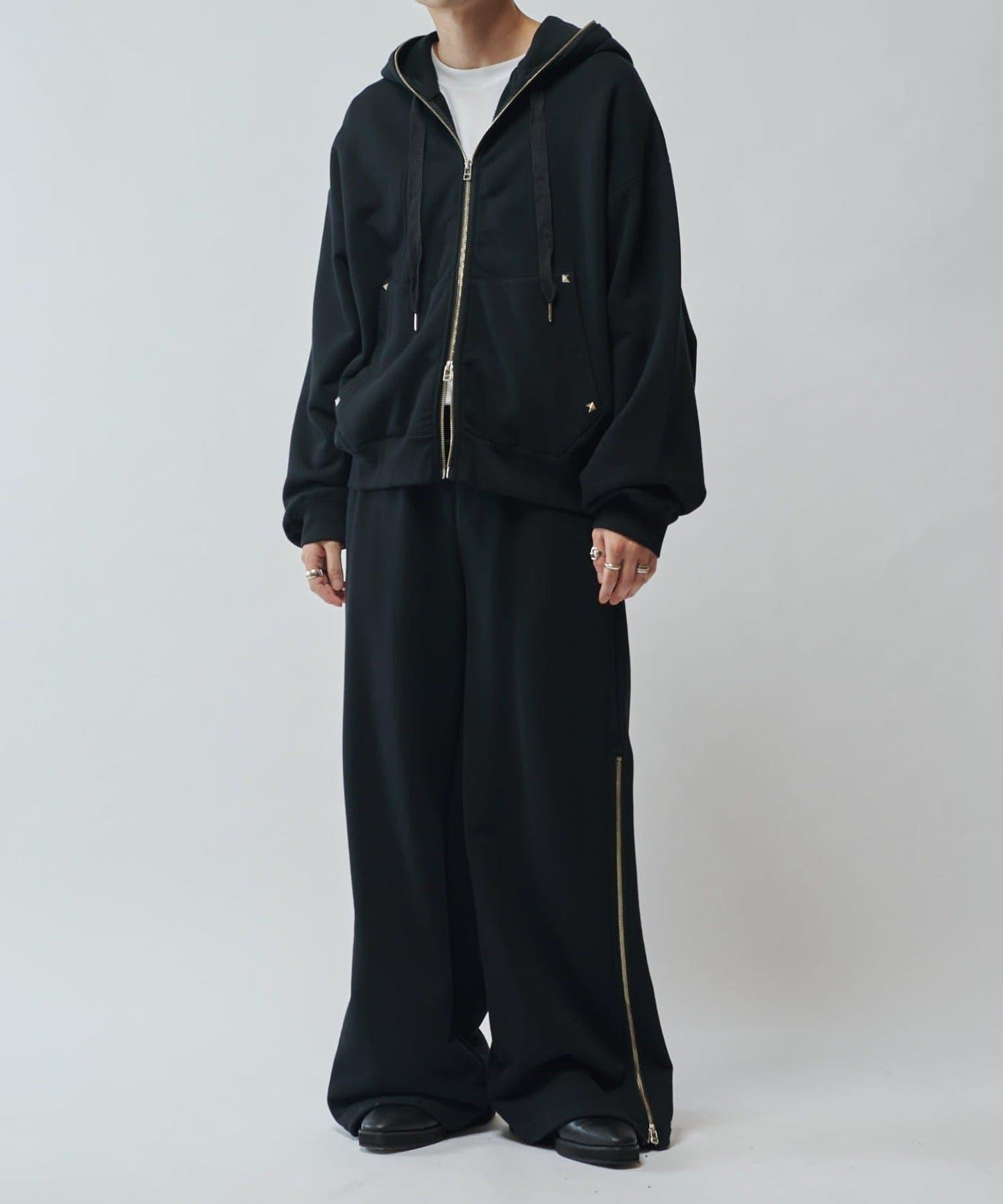 【SURJENT】 鉚釘拉鍊連帽衛衣