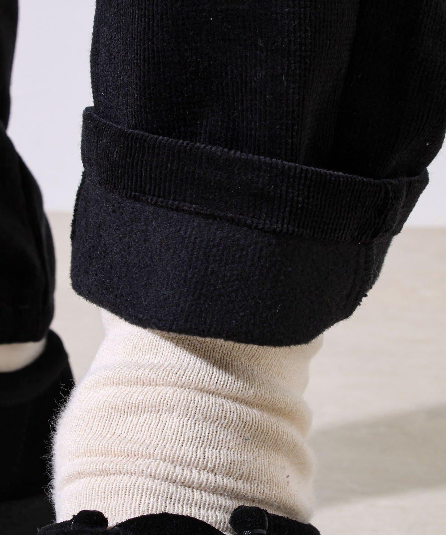 【保暖舒適且優雅】燈芯絨內里加絨彈力休閒褲