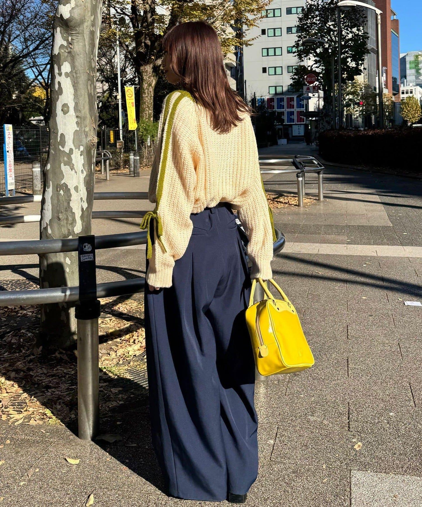 袖部條紋蝴蝶結插肩袖針織衫