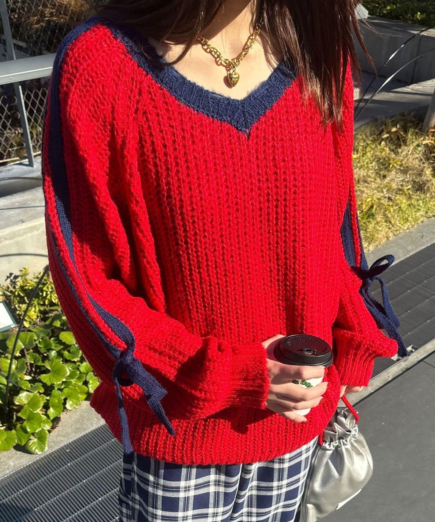 袖部條紋蝴蝶結插肩袖針織衫
