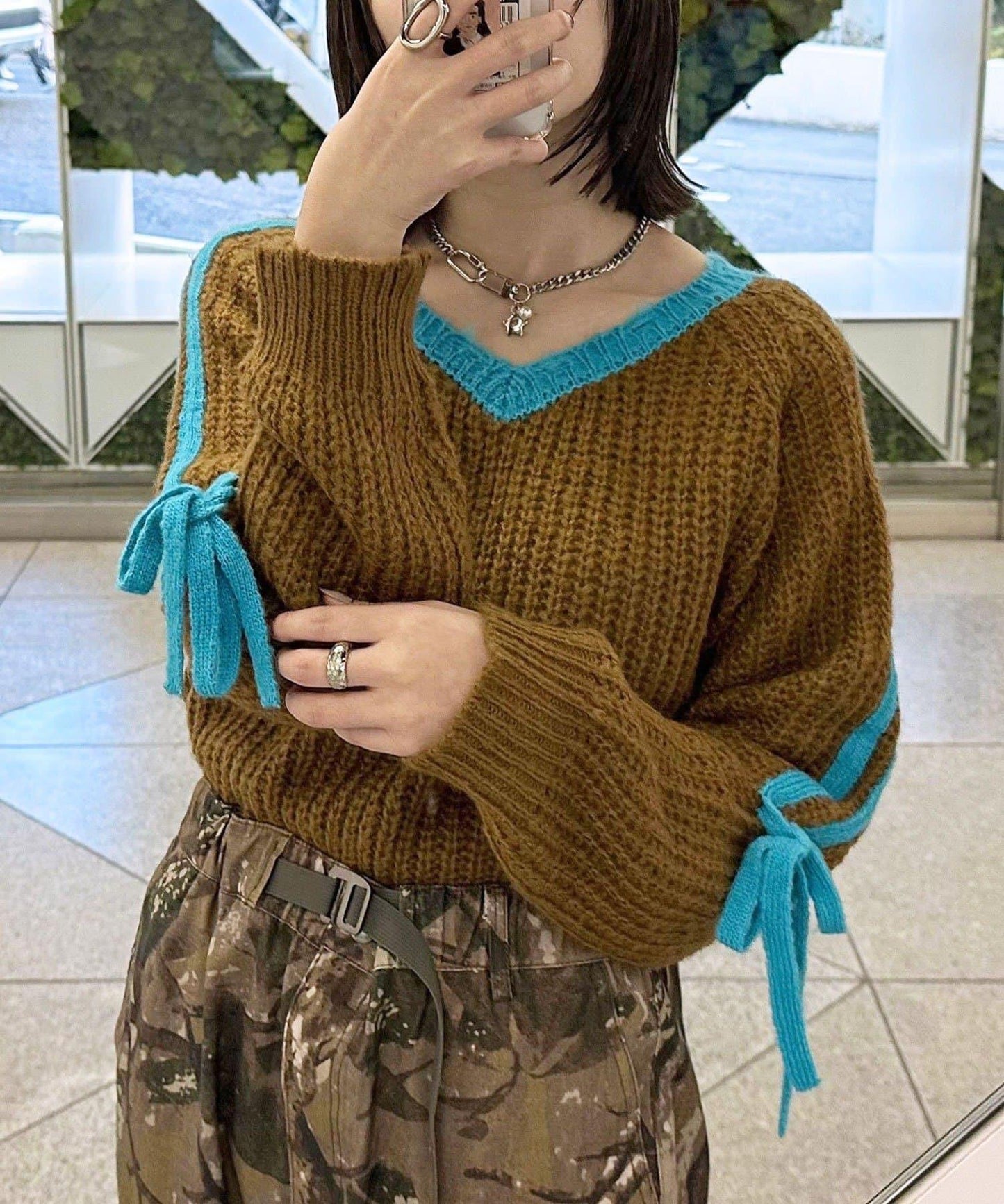 袖部條紋蝴蝶結插肩袖針織衫