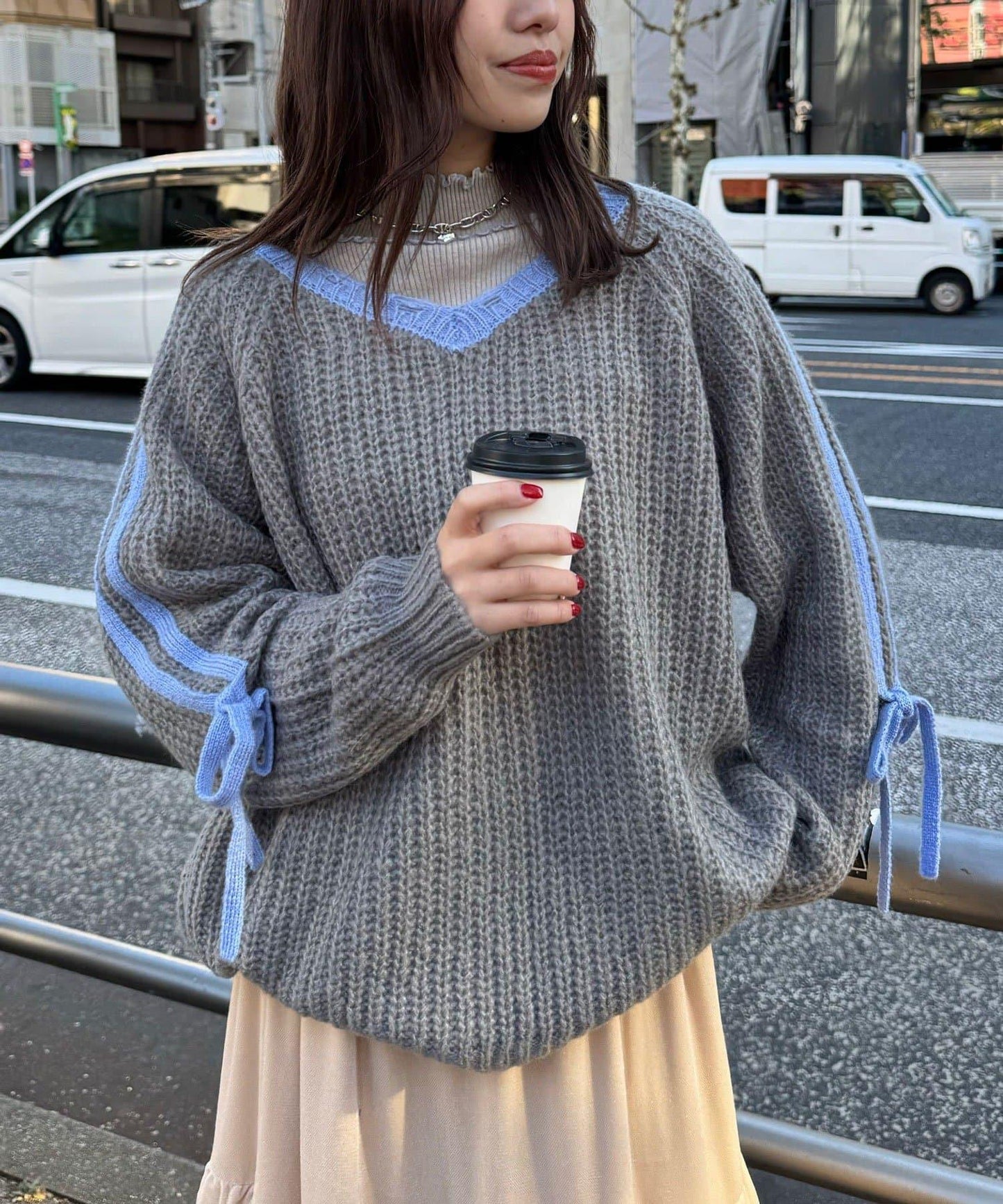 袖部條紋蝴蝶結插肩袖針織衫