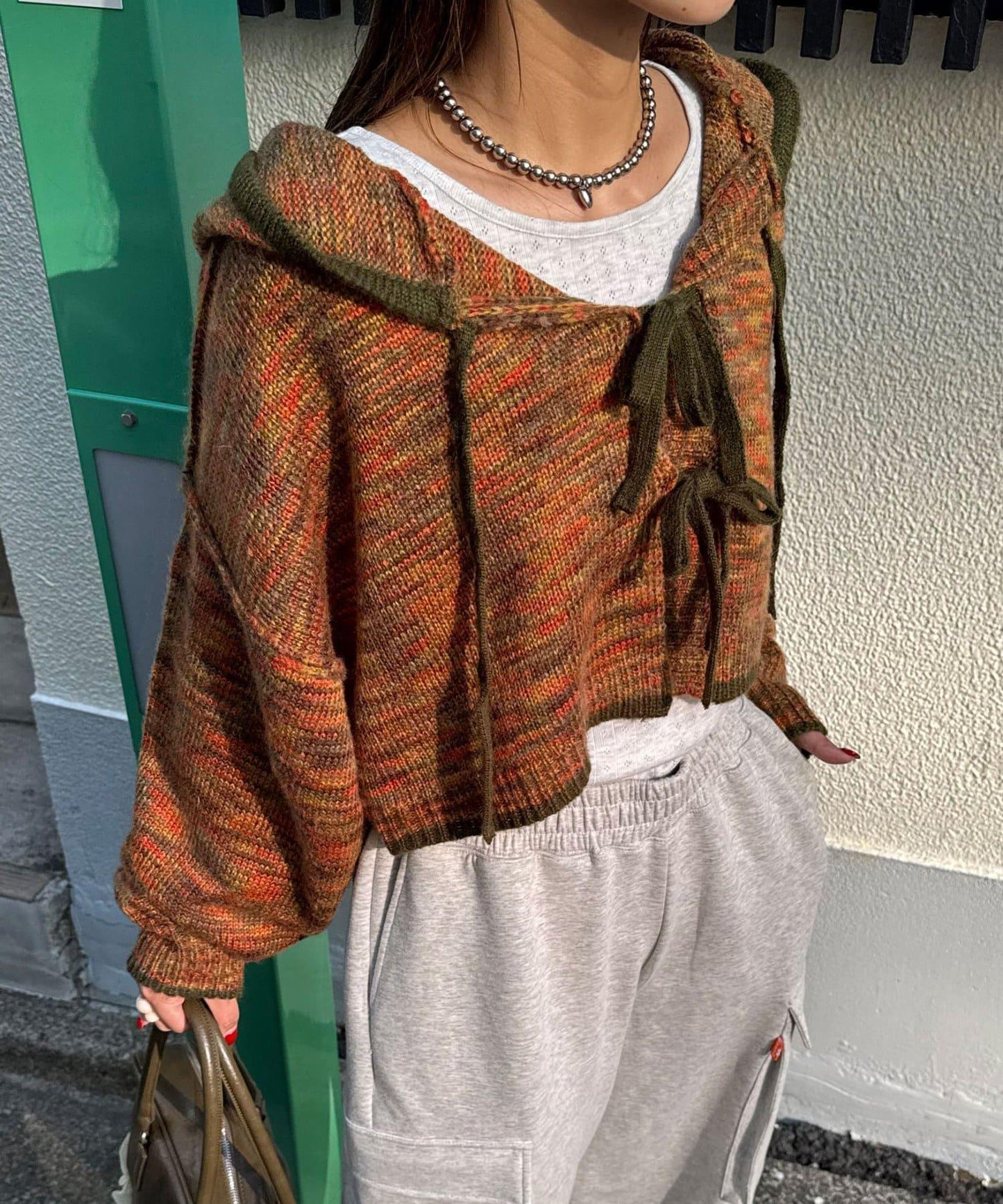 拼色蝴蝶結針織連帽衫