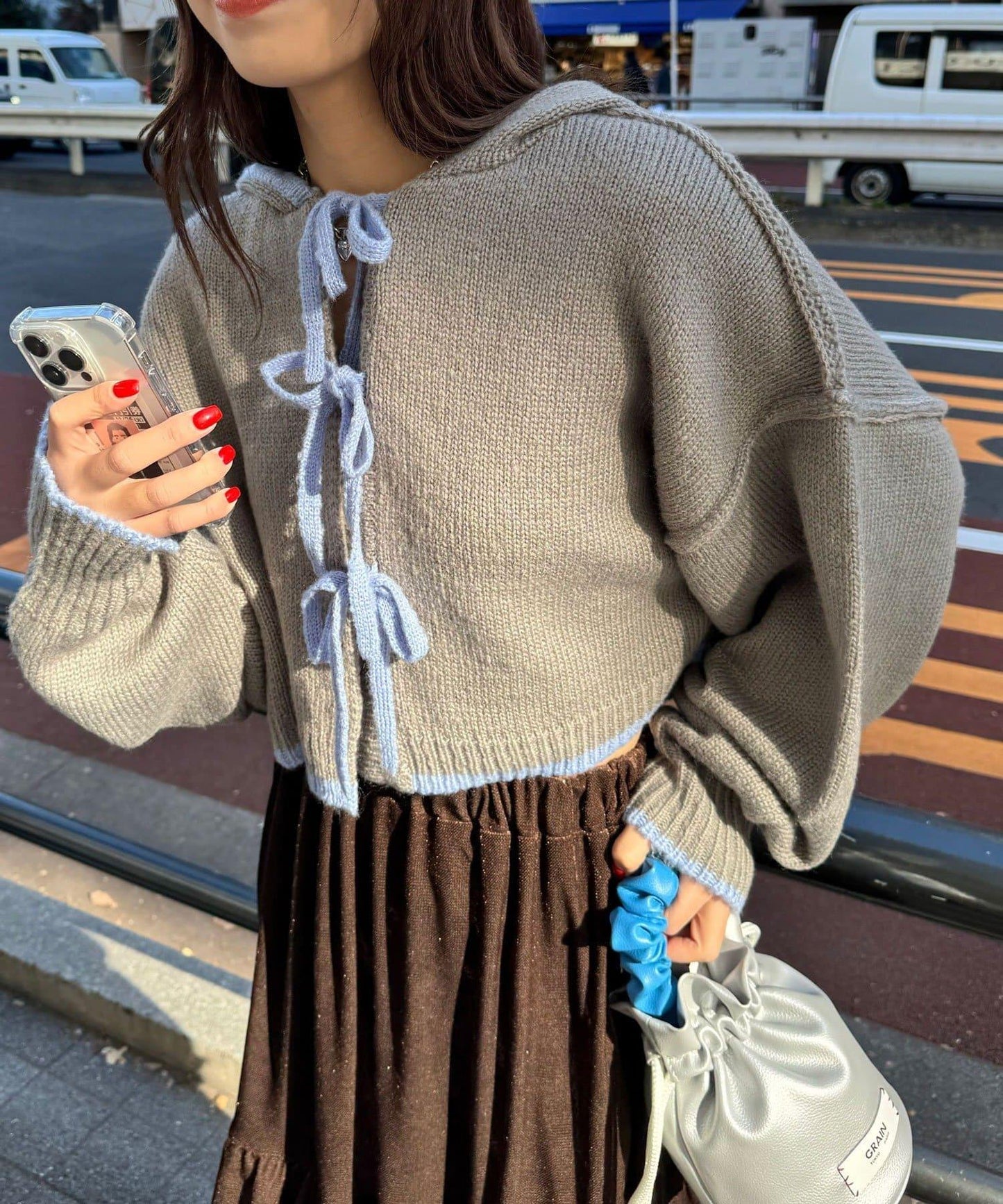 拼色蝴蝶結針織連帽衫