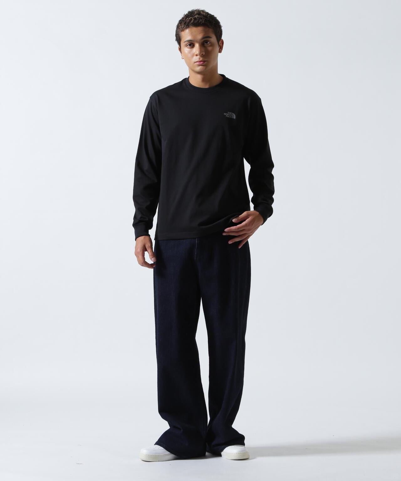 THE NORTH FACE 長袖背部方形標誌T恤