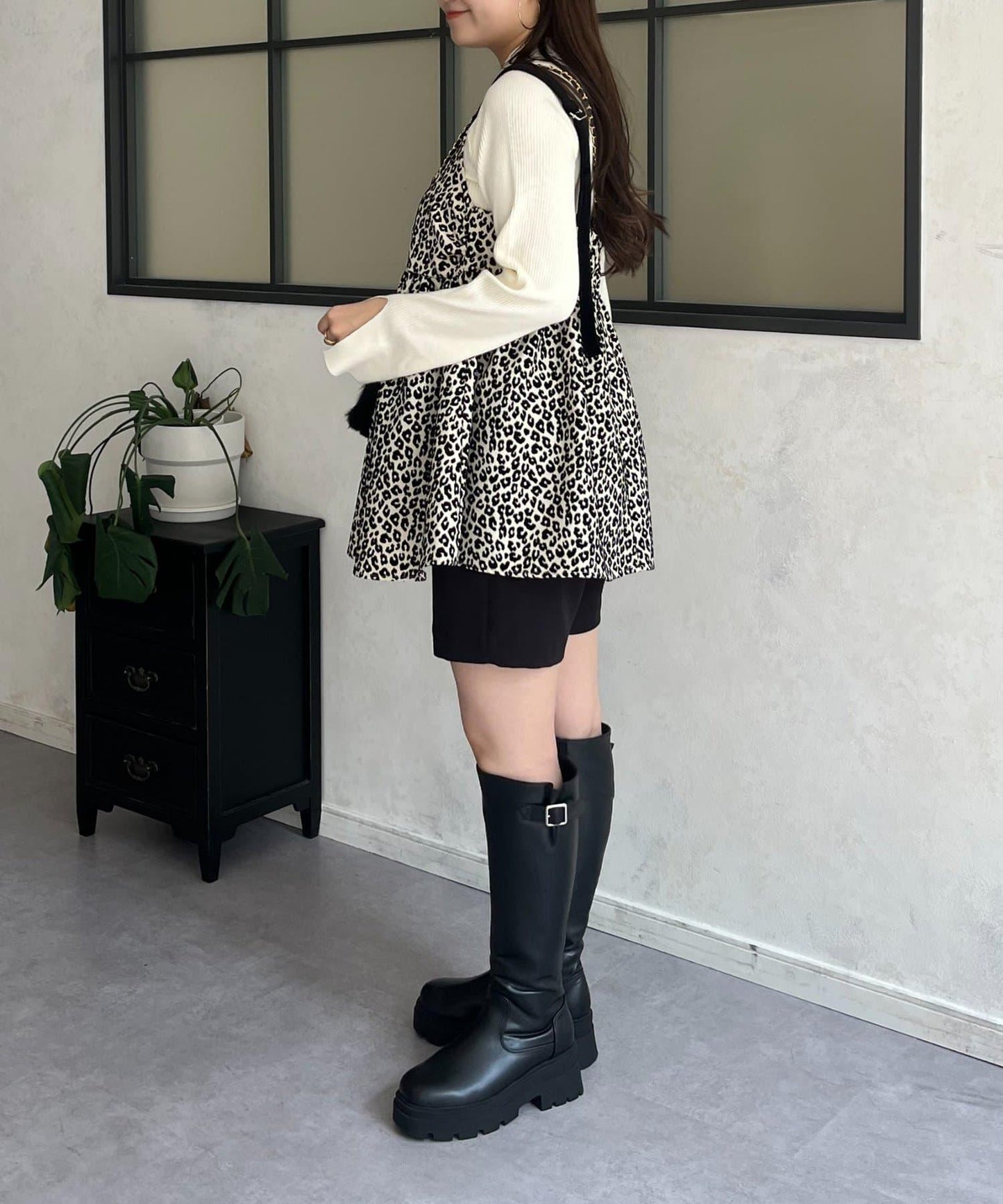 天鵝絨吊帶豹紋抹胸