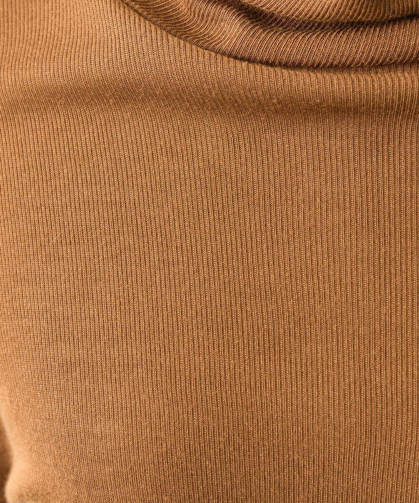 袖部波浪邊高領衫【SUM1 STYLE(スミスタイル)】