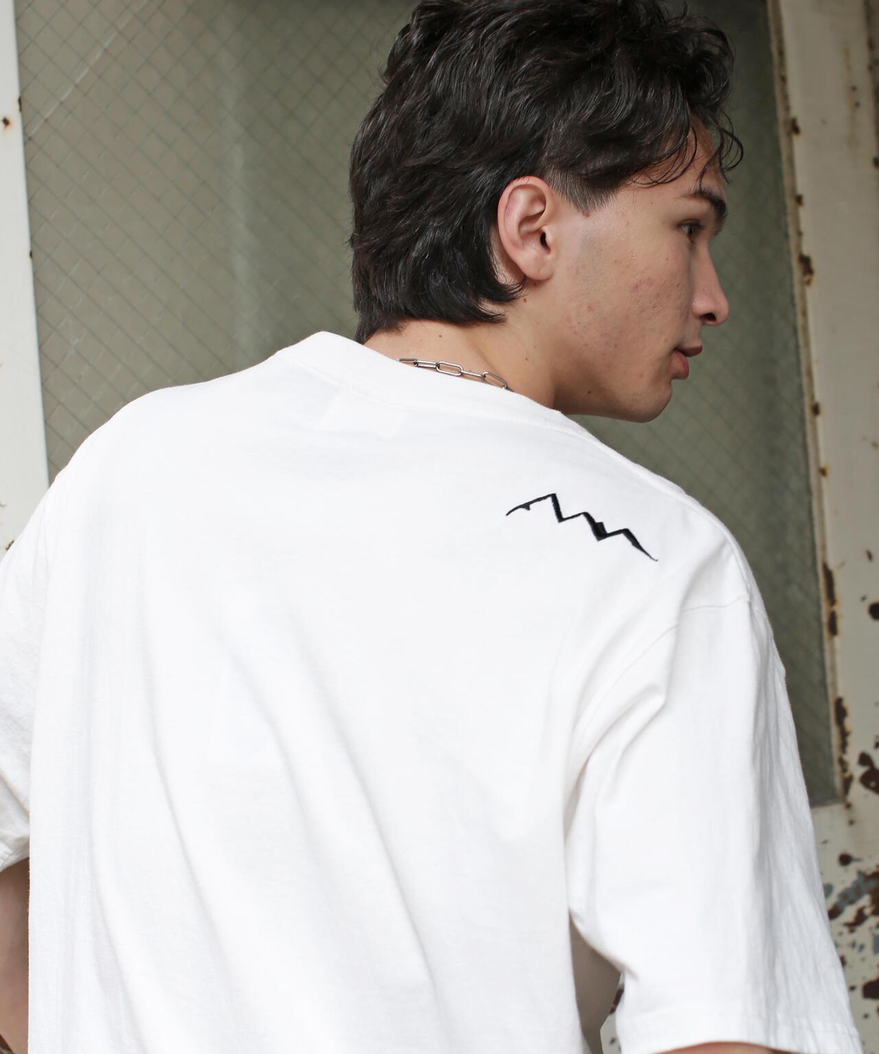 MANASTASH MANA刺繡LOGO短袖T恤