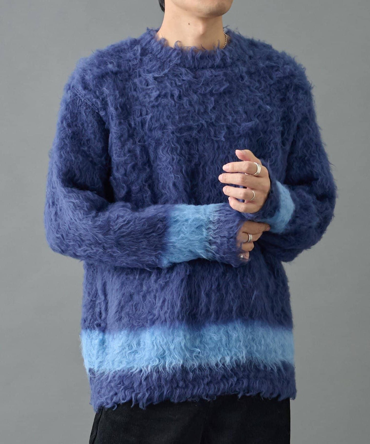 長毛馬海毛針織圓領衫