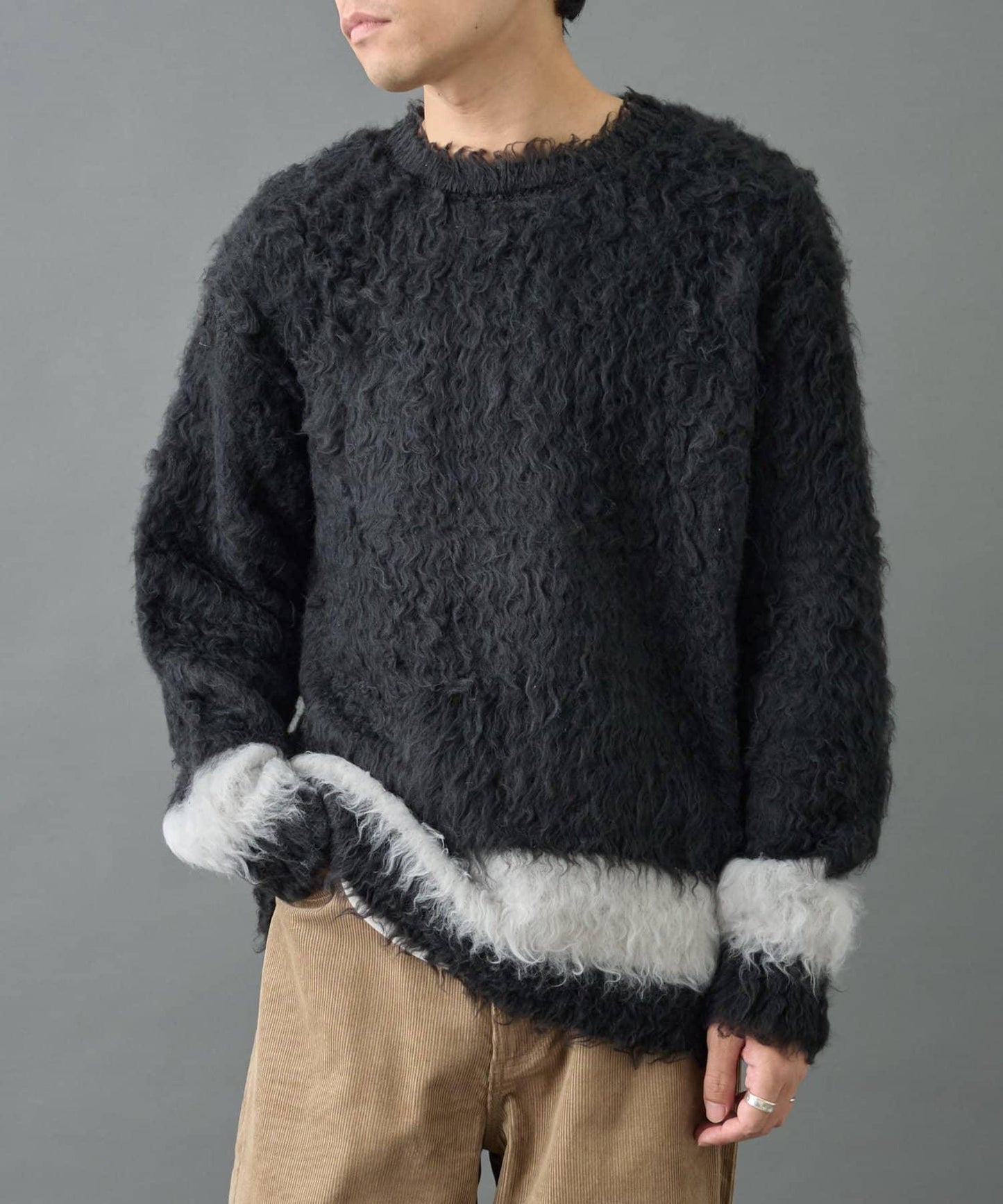 長毛馬海毛針織圓領衫