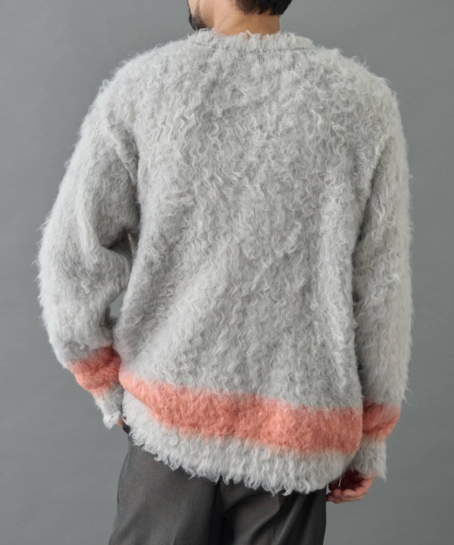 長毛馬海毛針織圓領衫