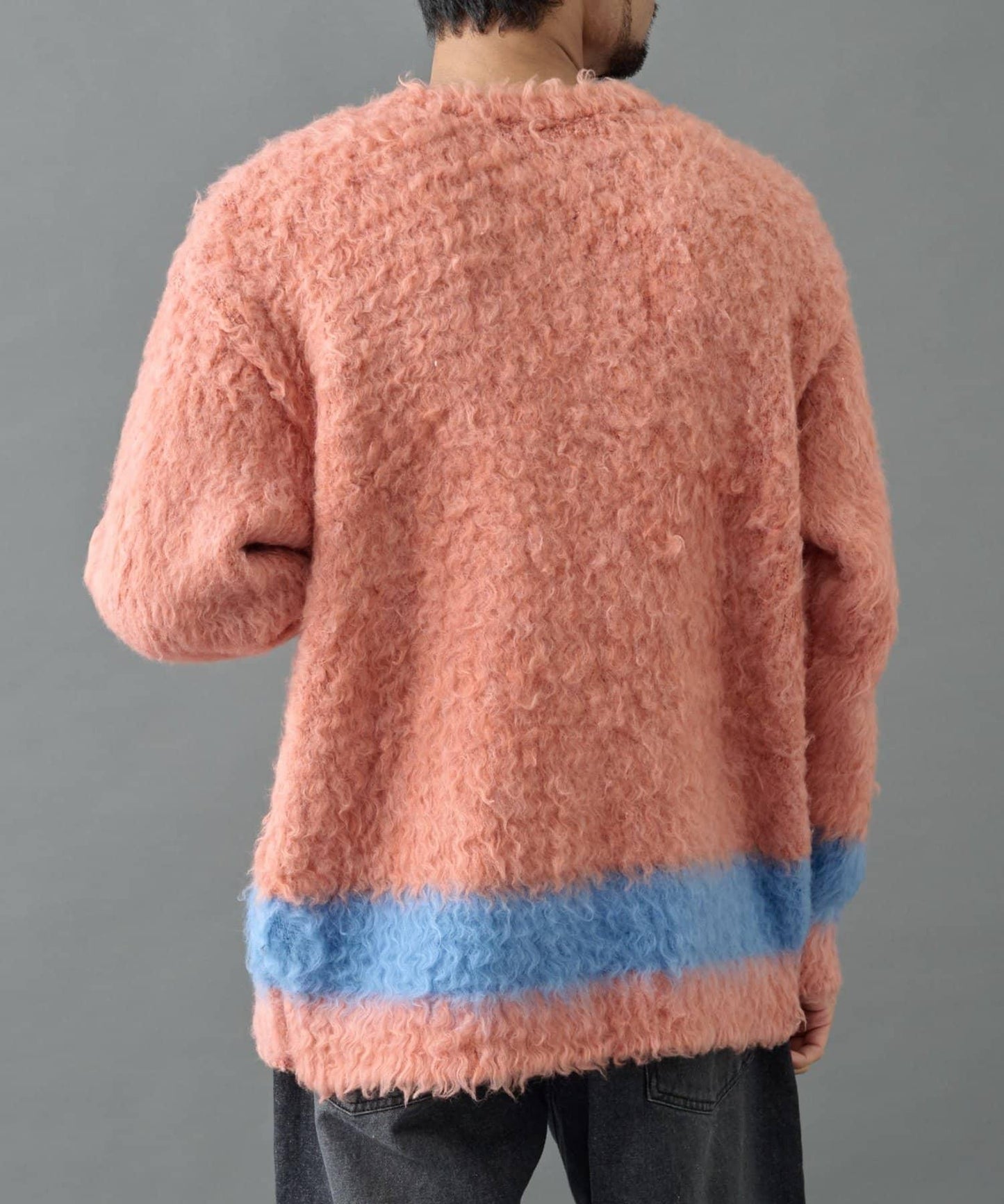 長毛馬海毛針織圓領衫