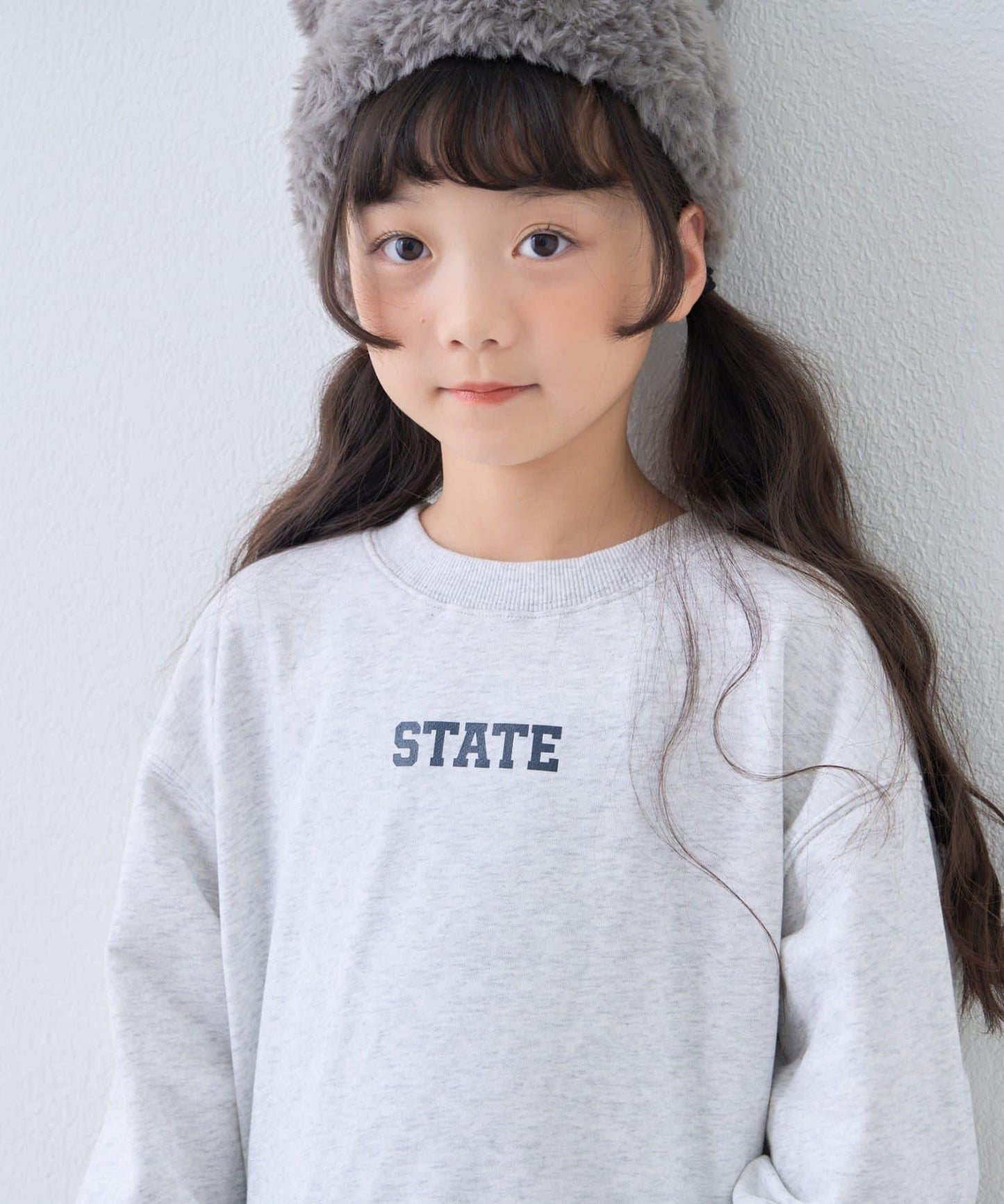 【KIDS】水洗工藝標誌點綴衛衣