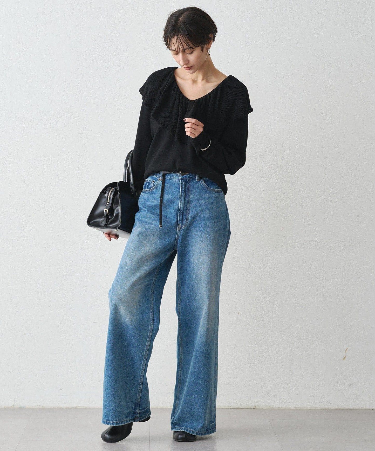 荷葉邊領針織衫