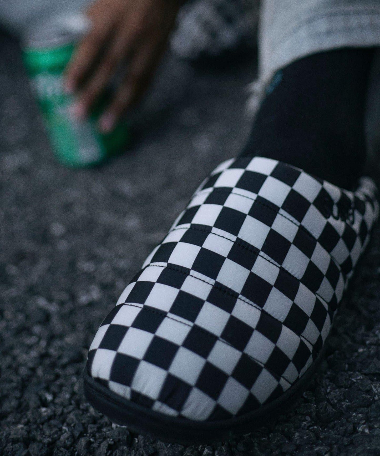 【SUBU】ORIGINALS F-line 冬季拖鞋 男女通用