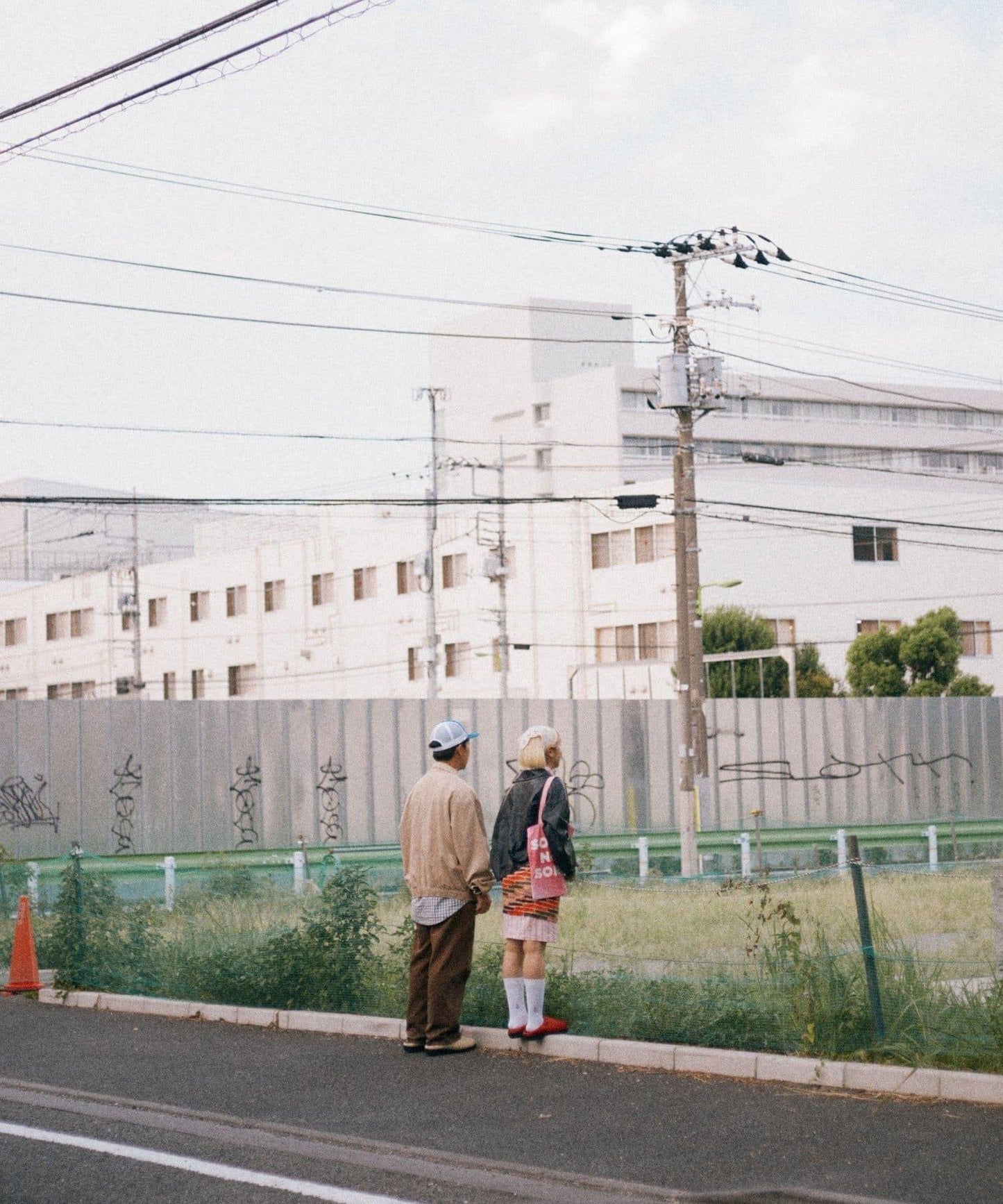 【SUBU】ORIGINALS F-line 冬季拖鞋 男女通用