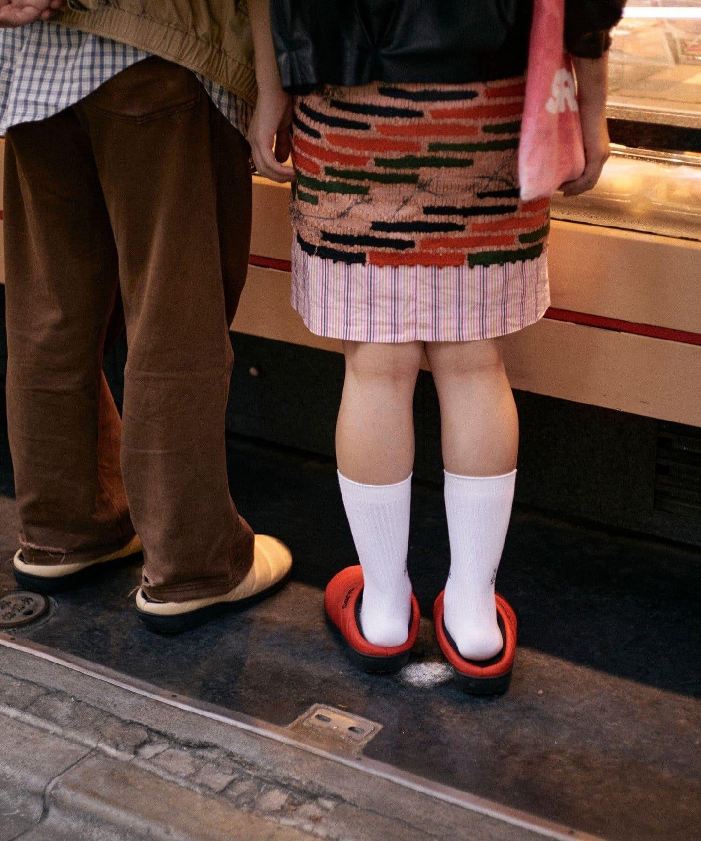 【SUBU】ORIGINALS F-line 冬季拖鞋 男女通用