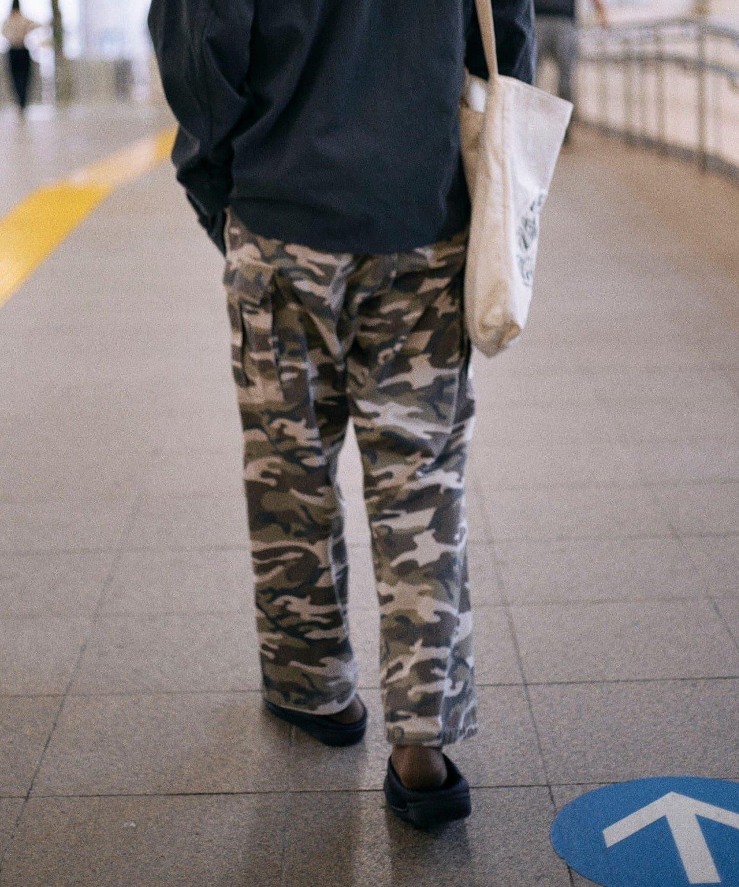 【SUBU】ORIGINALS F-line 冬季拖鞋 男女通用