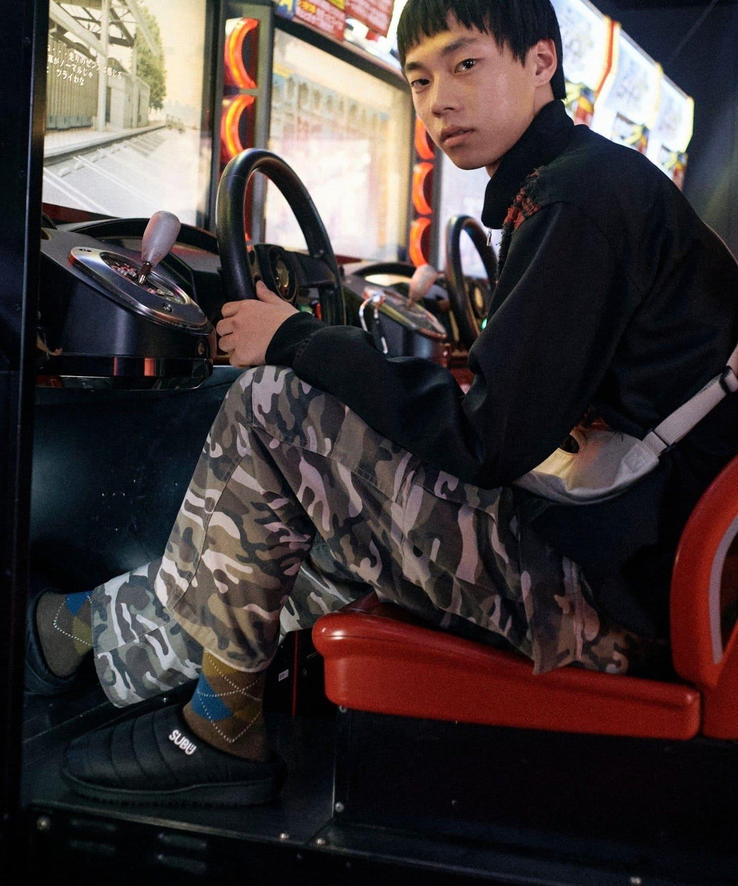 【SUBU】ORIGINALS F-line 冬季拖鞋 男女通用