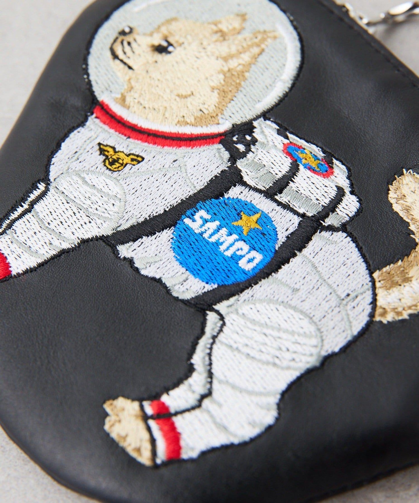 《本革》sampo×ear聯名 太空馬桶造型真皮收納盒/包包掛飾