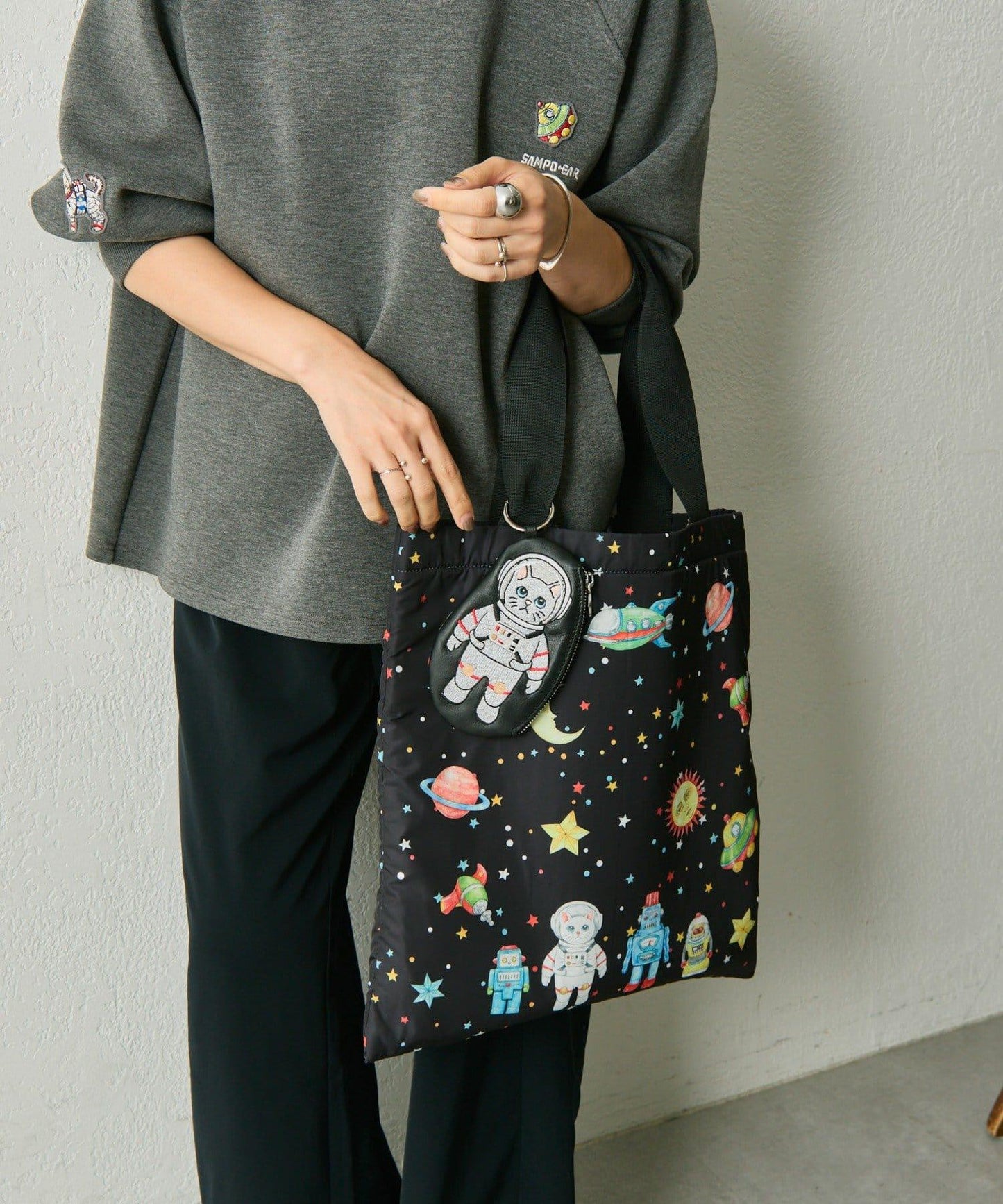 《本革》sampo×ear聯名 太空馬桶造型真皮收納盒/包包掛飾