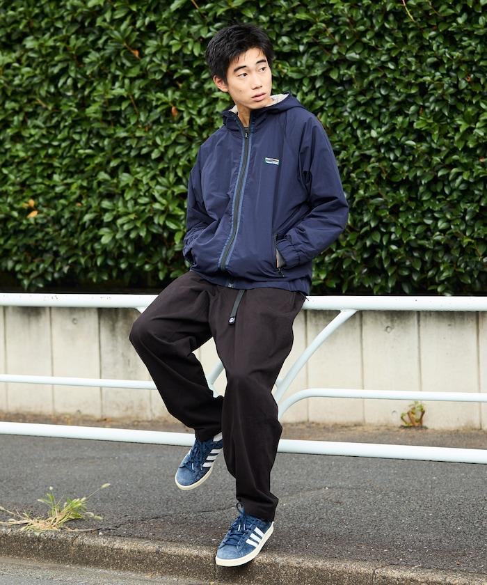 寬鬆版型尼龍羊羔絨可雙面穿連帽夾克