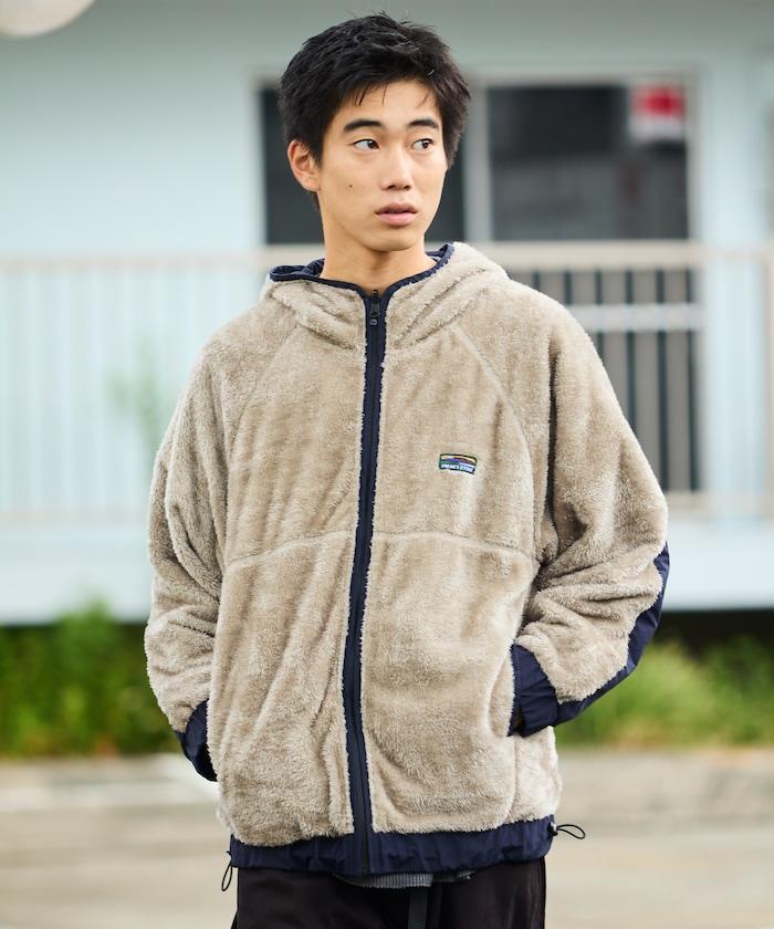 寬鬆版型尼龍羊羔絨可雙面穿連帽夾克