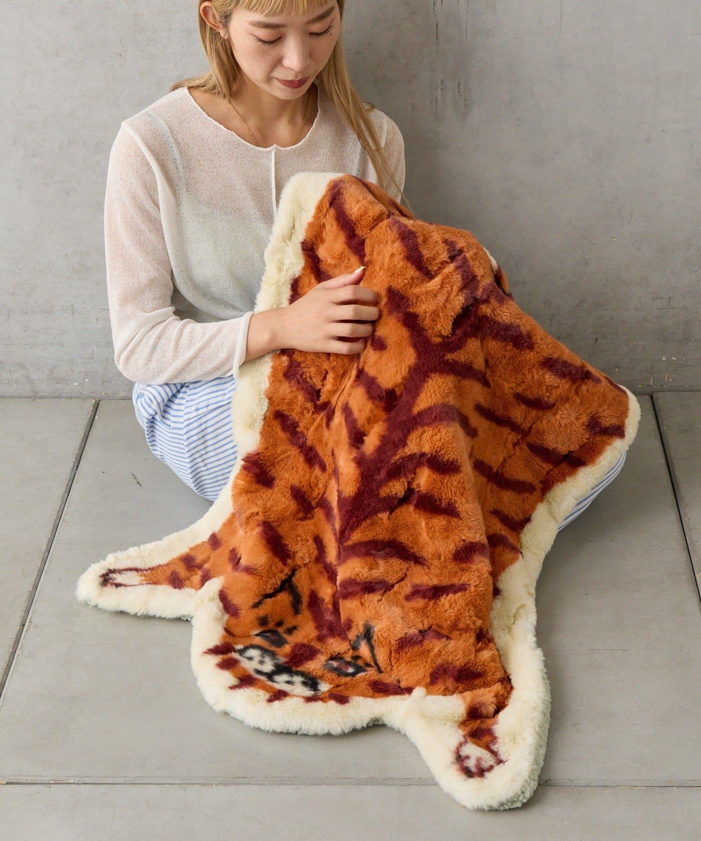 鼯鼠造型剪裁毛毯