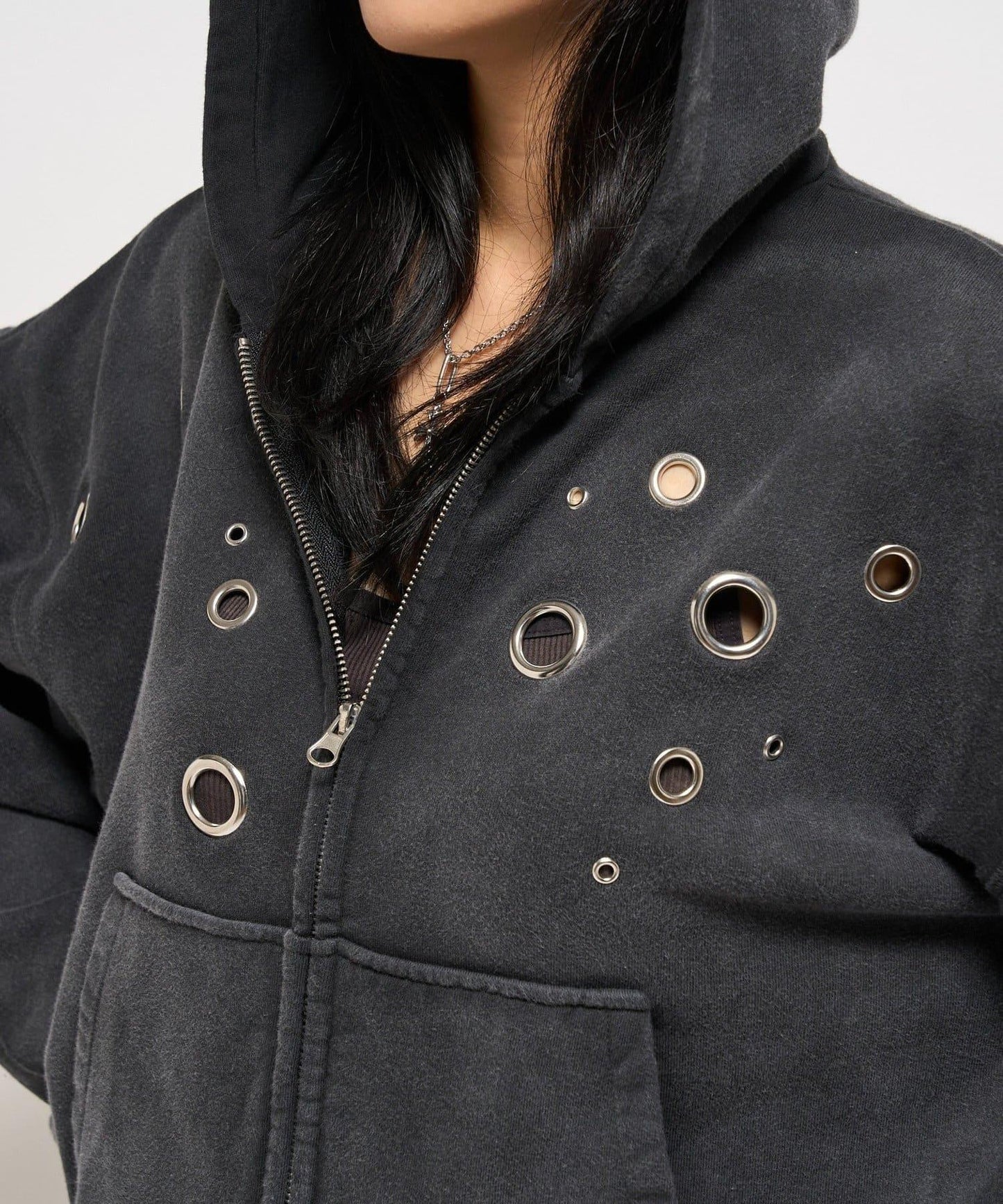 金屬孔眼拉鍊連帽衛衣