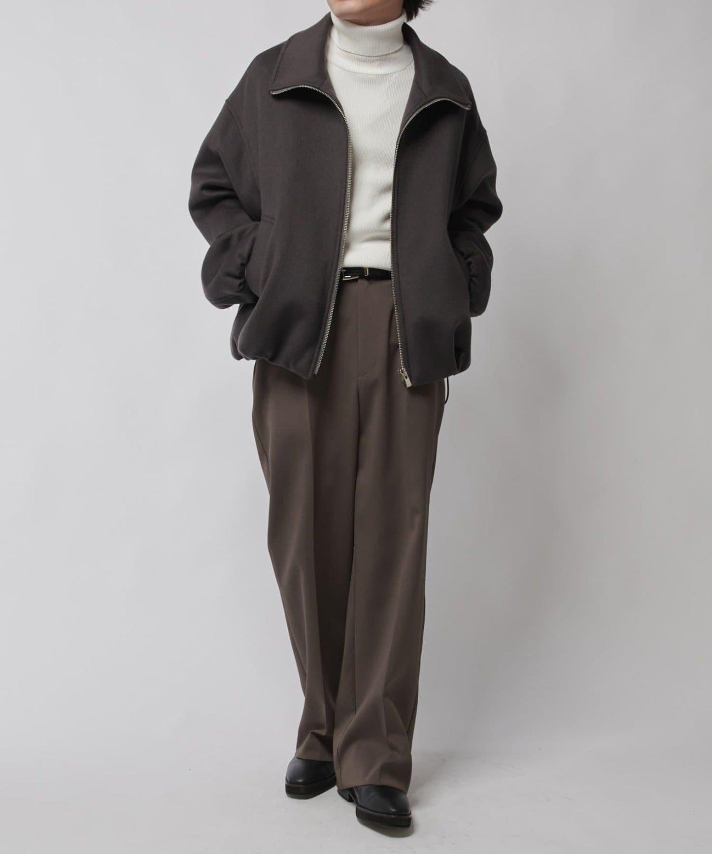 修身高領針織衫