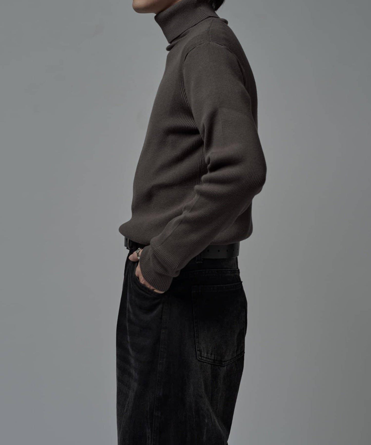 修身高領針織衫