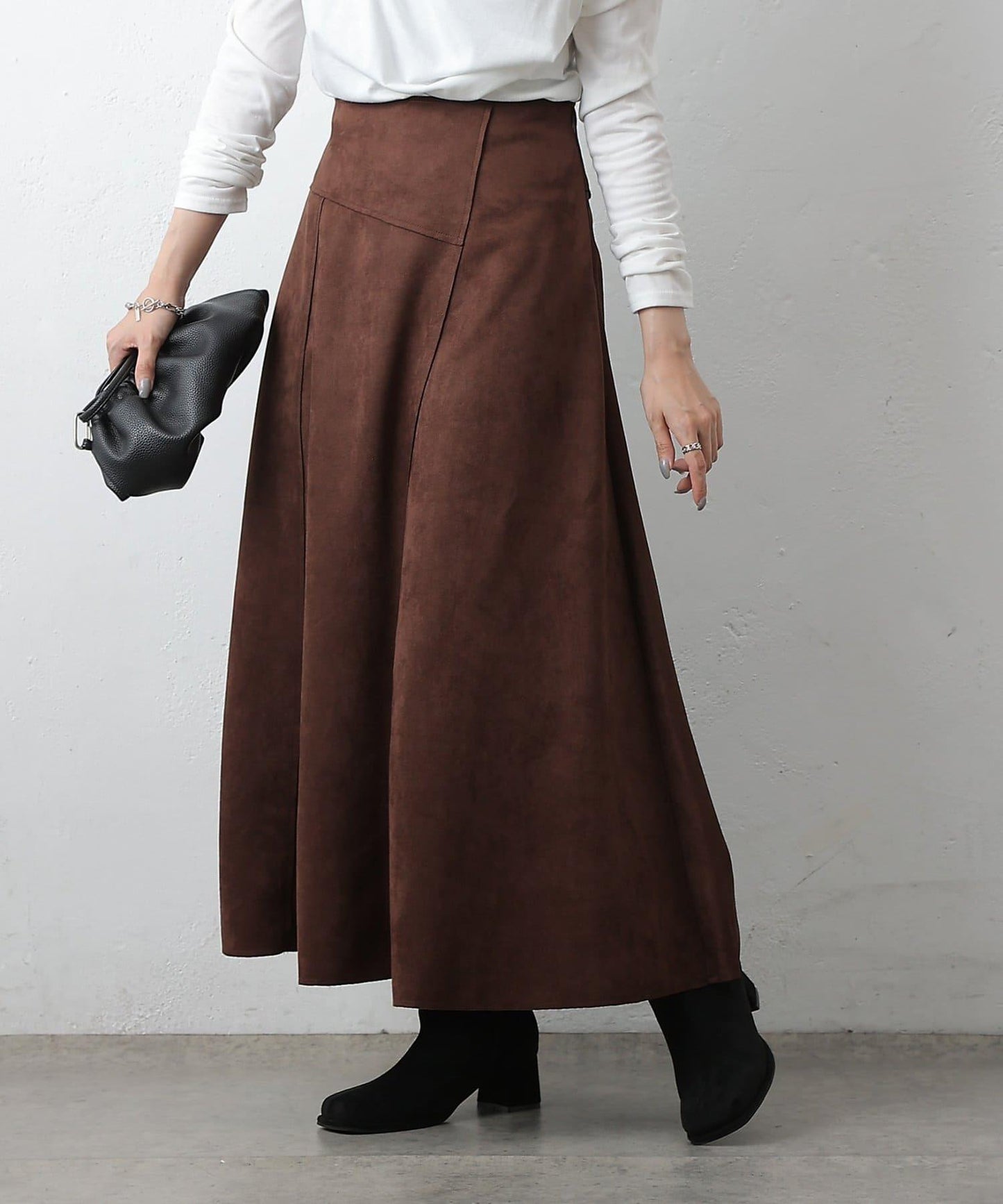 麂皮拼接喇叭裙