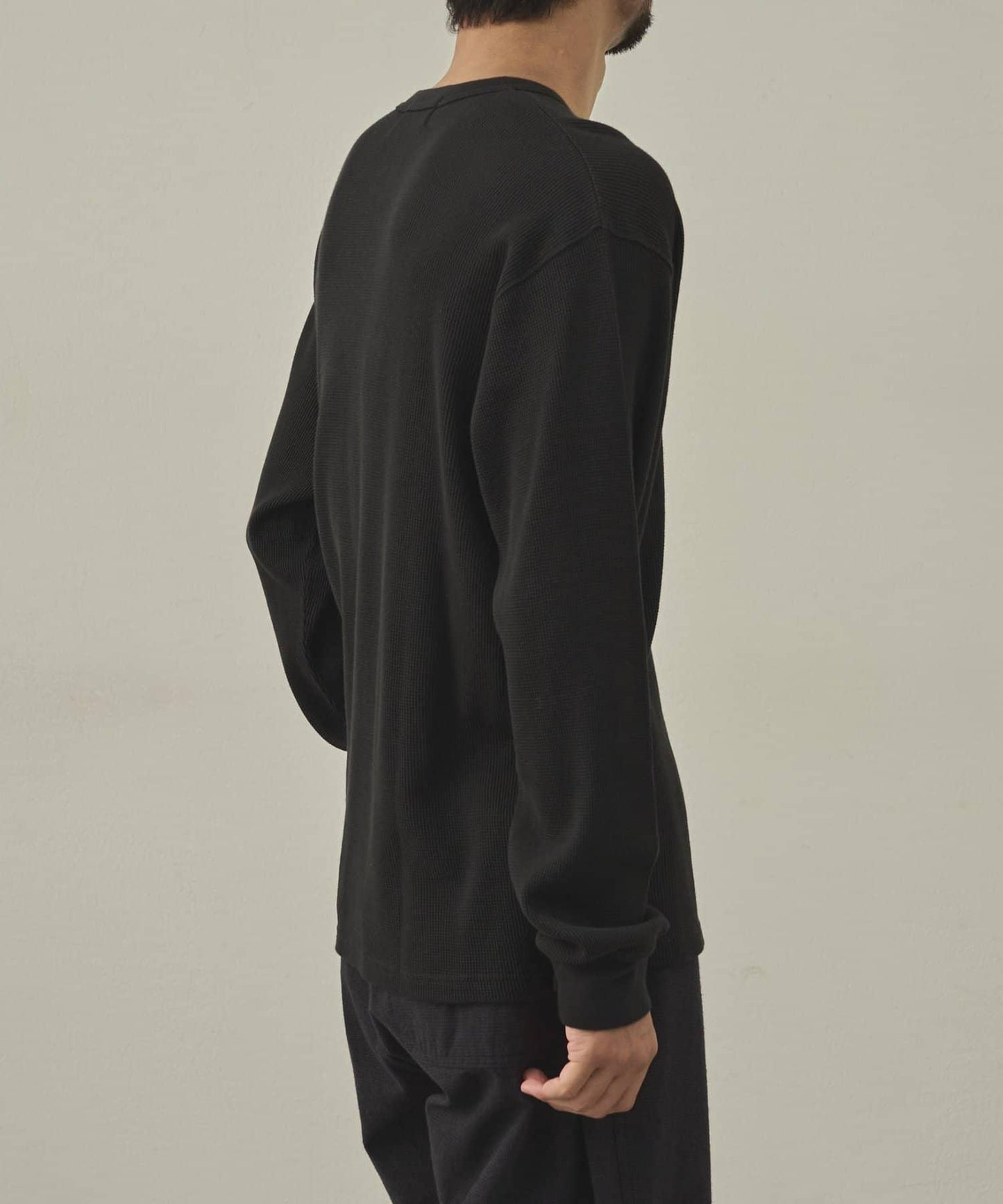 【paradigm】燃氣烤華夫格亨利領長袖T恤