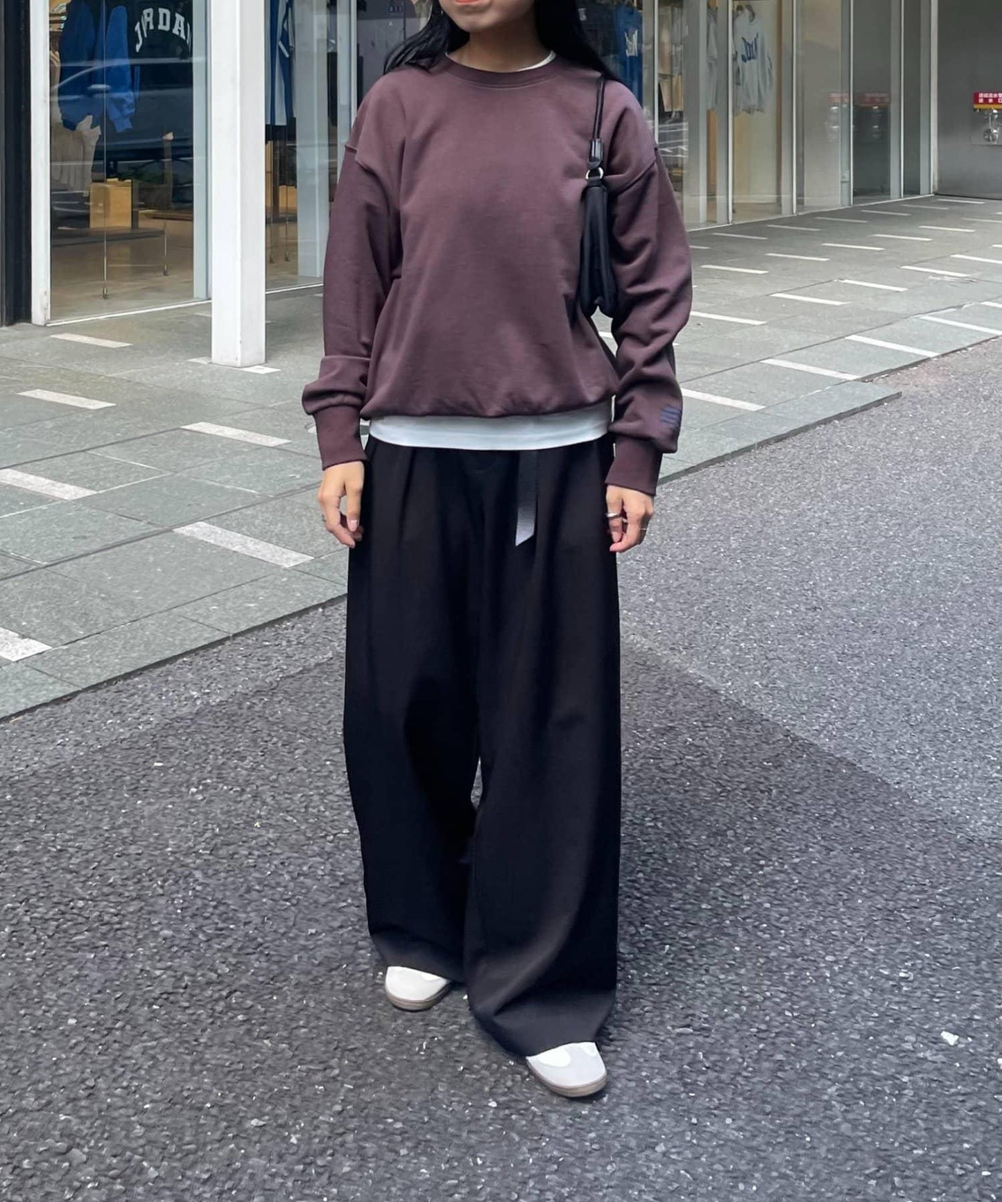 【LEI企畫/】衛衣袖部刺繡套頭衫