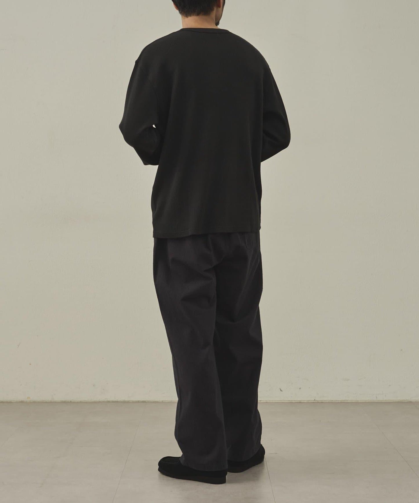 【paradigm】燃氣烤華夫格亨利領長袖T恤