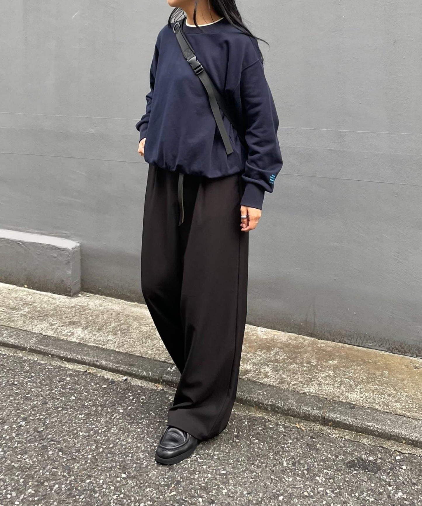 【LEI企畫/】衛衣袖部刺繡套頭衫