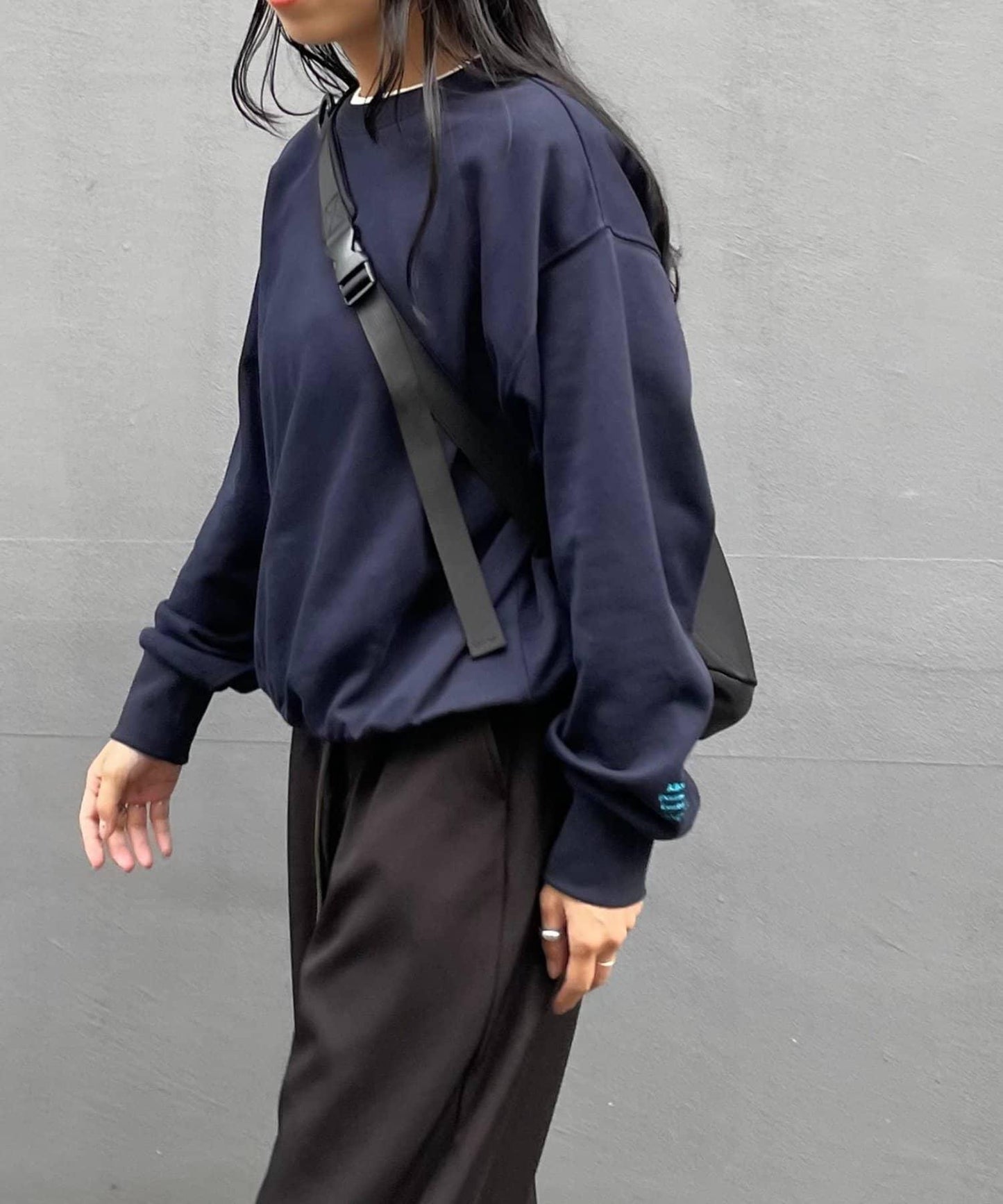 【LEI企畫/】衛衣袖部刺繡套頭衫