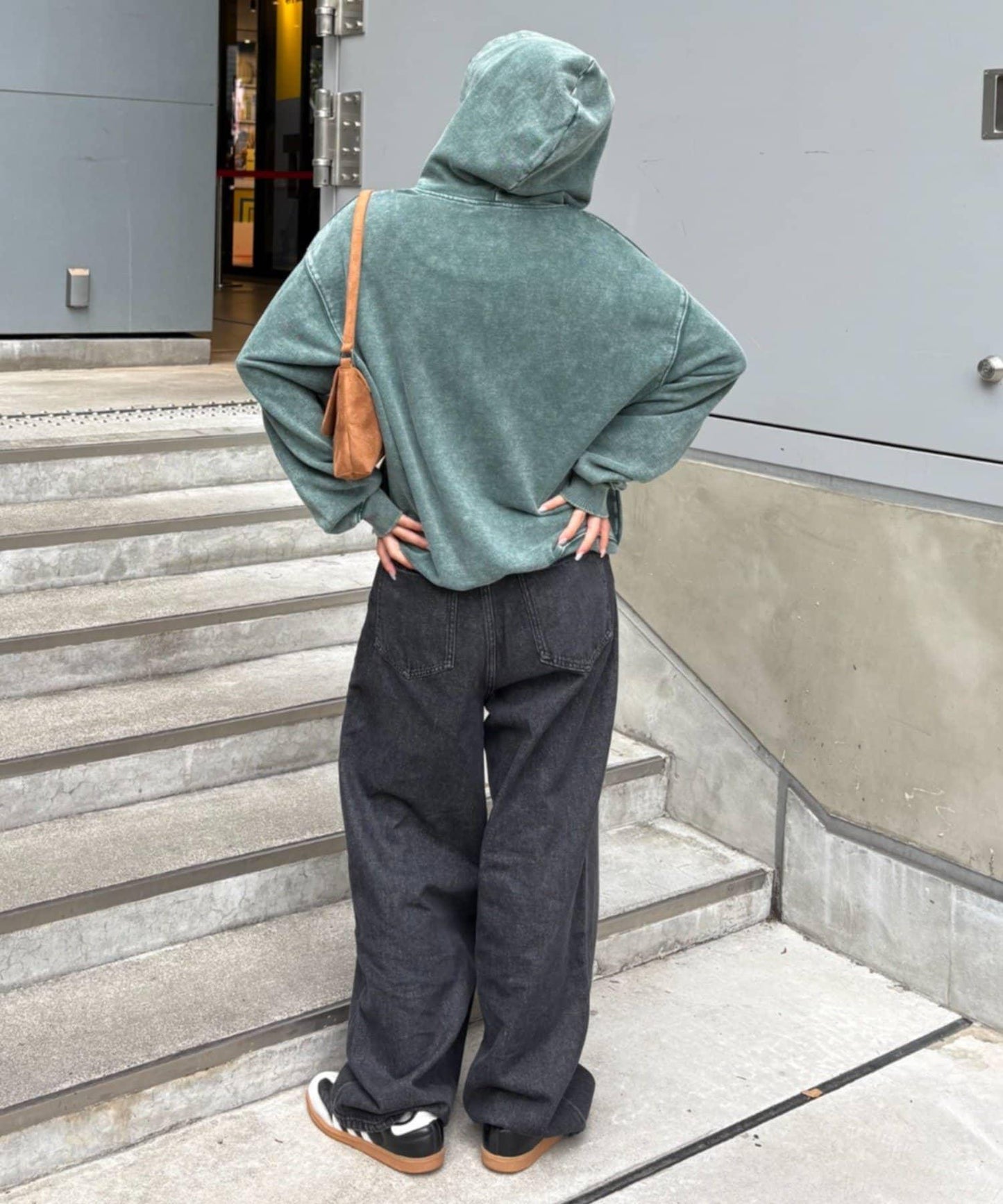 重磅工藝開領連帽衛衣