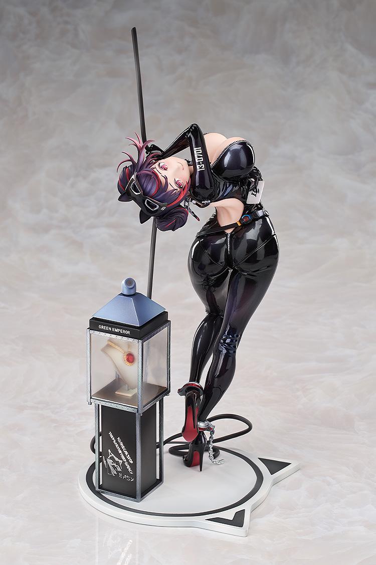 勝利女神:NIKKE_奎因西:逃脫女王