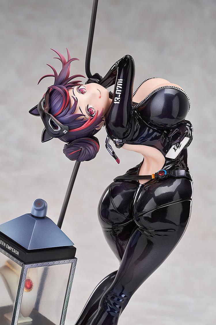 勝利女神:NIKKE_奎因西:逃脫女王