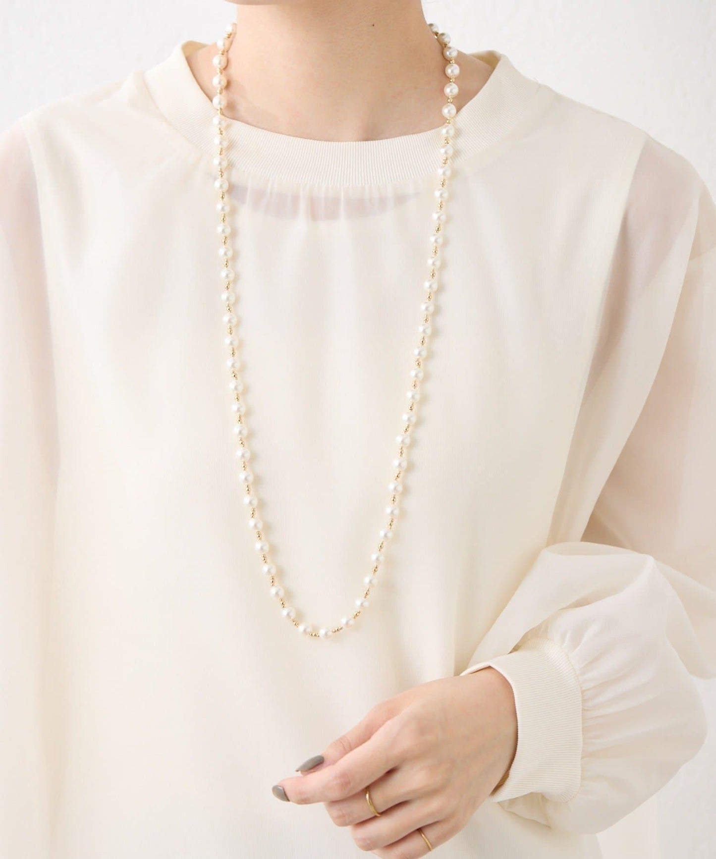 點綴珍珠項鍊
