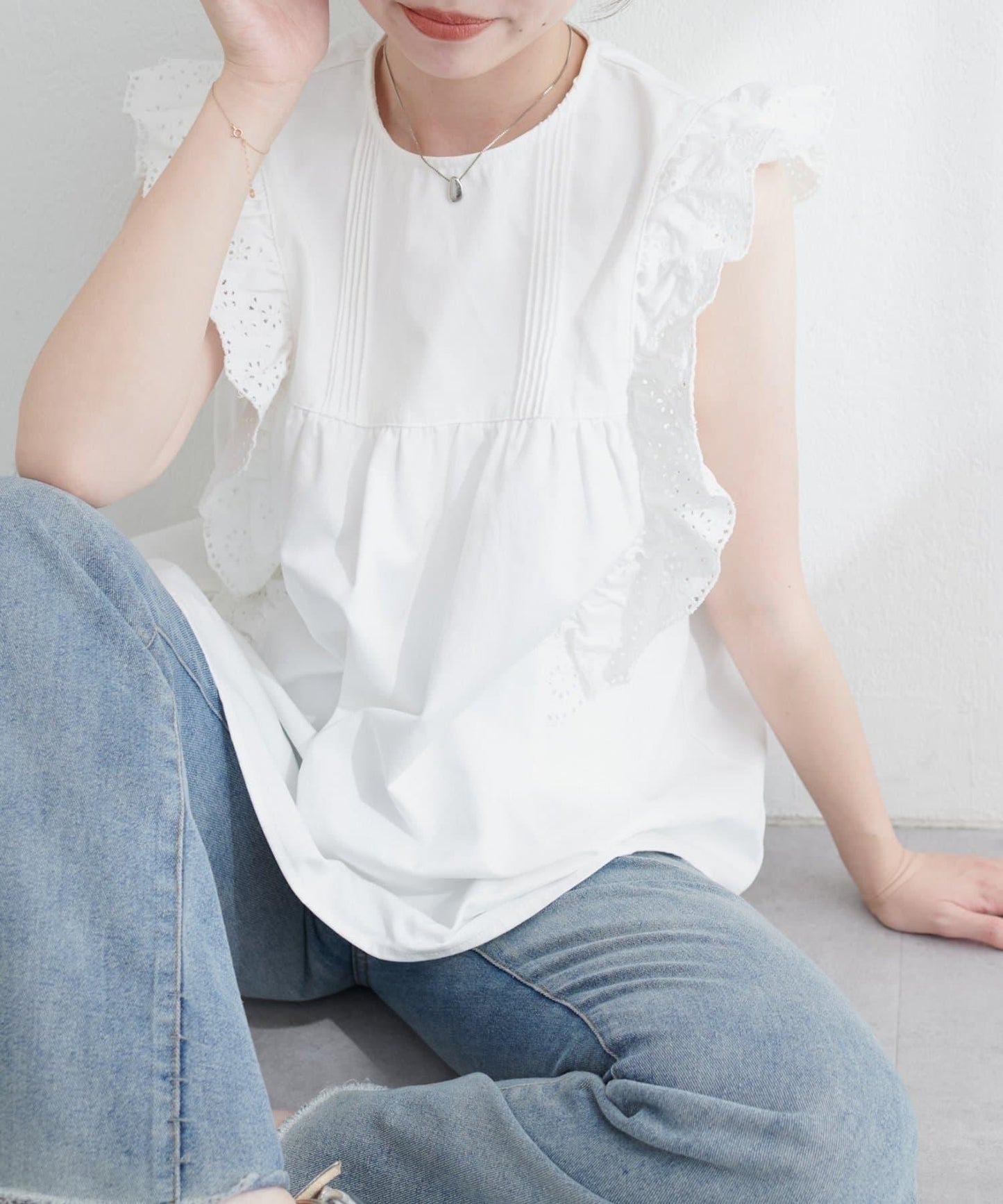 【natural couture】牛仔刺繡荷葉邊襯衫
